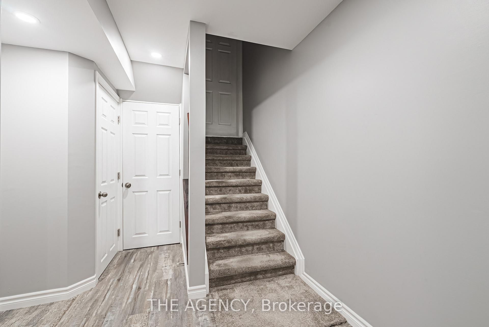 Photo 18 of Unit 14, 170 Palacebeach Trail, Hamilton, Stoney Creek — HOMEH