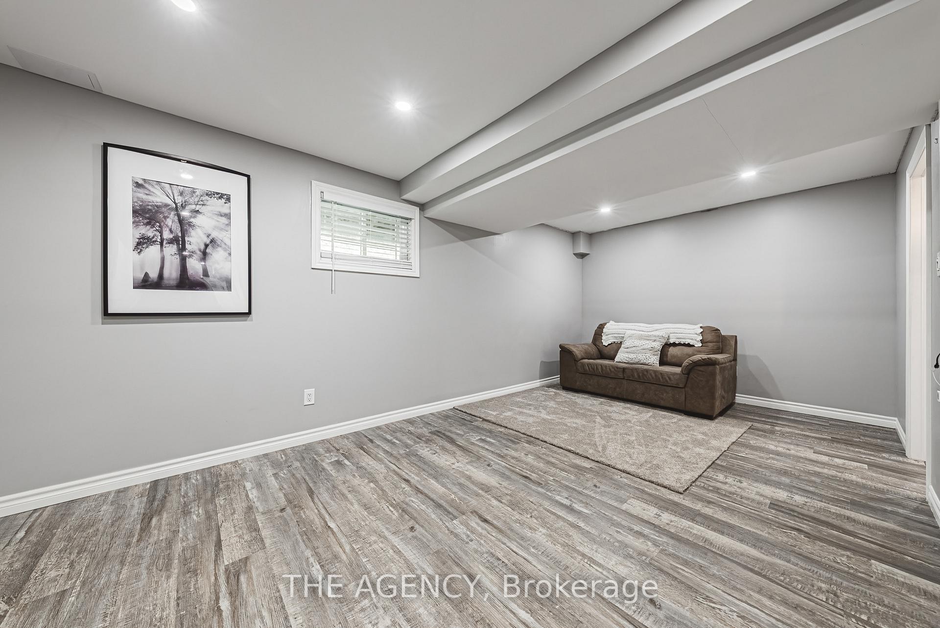 Photo 26 of Unit 14, 170 Palacebeach Trail, Hamilton, Stoney Creek — HOMEH