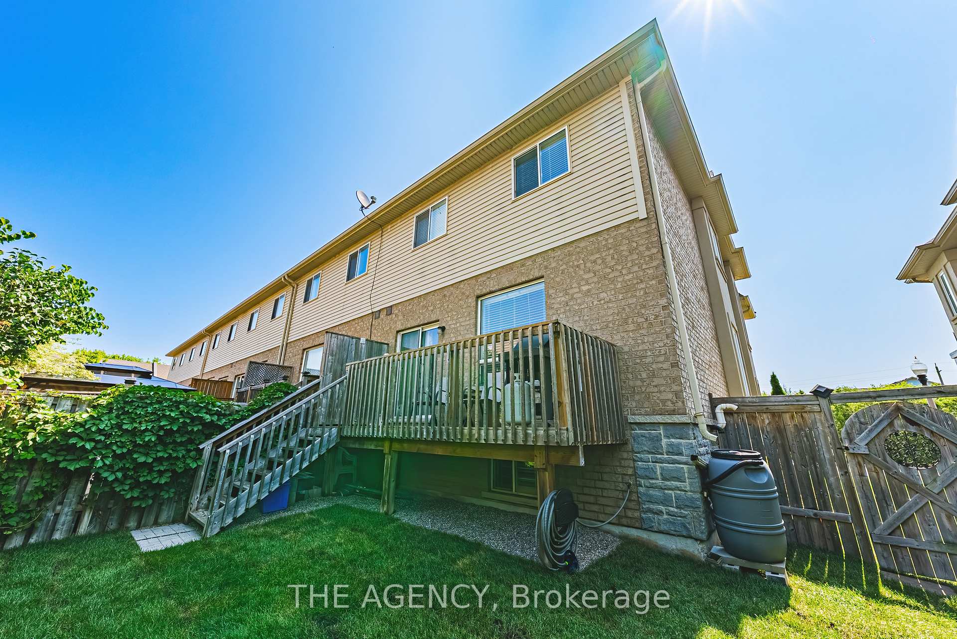 Photo 47 of Unit 14, 170 Palacebeach Trail, Hamilton, Stoney Creek — HOMEH