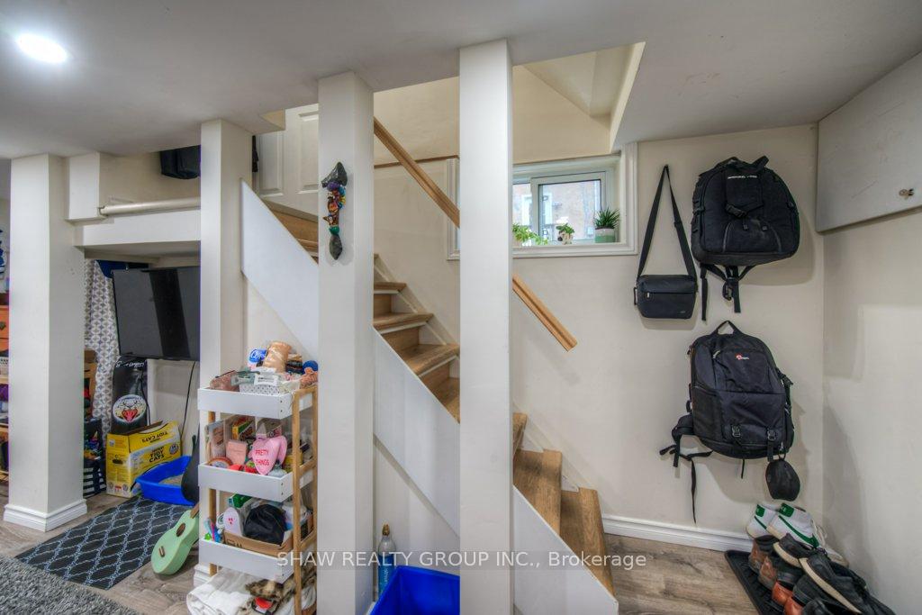 Photo 13 of 21 Waterside Avenue, Cambridge — HOMEH