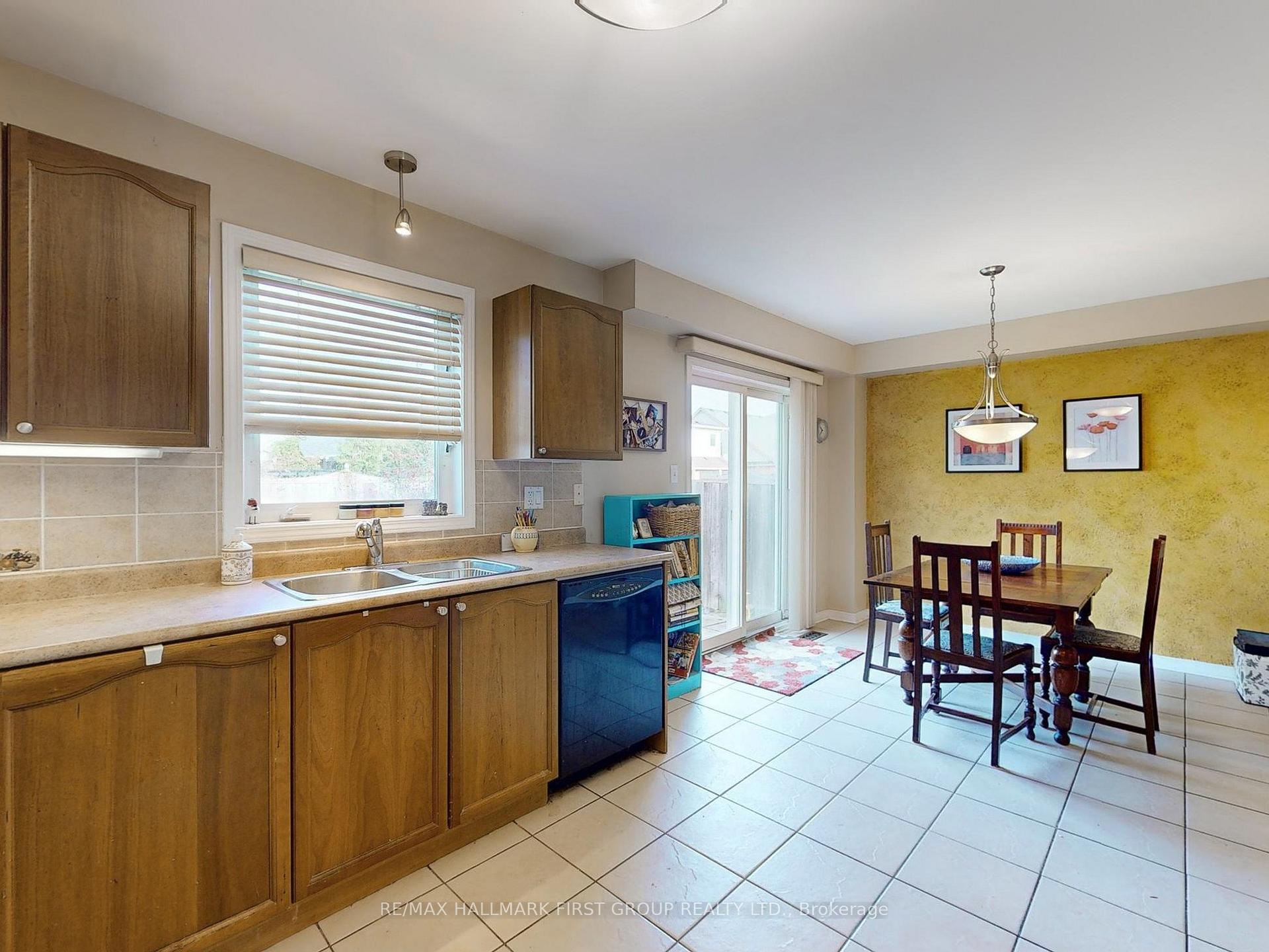 Photo 10 of 149 Madden Place, Clarington, Bowmanville — HOMEH