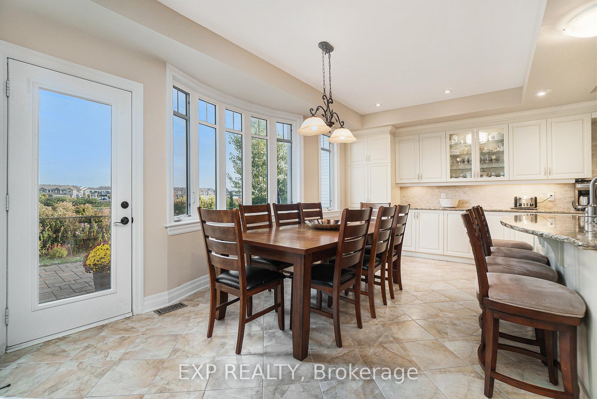 Photo 9 of 418 Cavesson Street, Ottawa, Kanata - Emerald Meadows/Trailwest — HOMEH