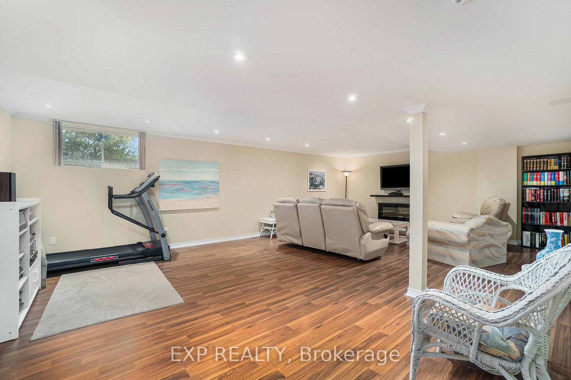 Photo 24 of 418 Cavesson Street, Ottawa, Kanata - Emerald Meadows/Trailwest — HOMEH