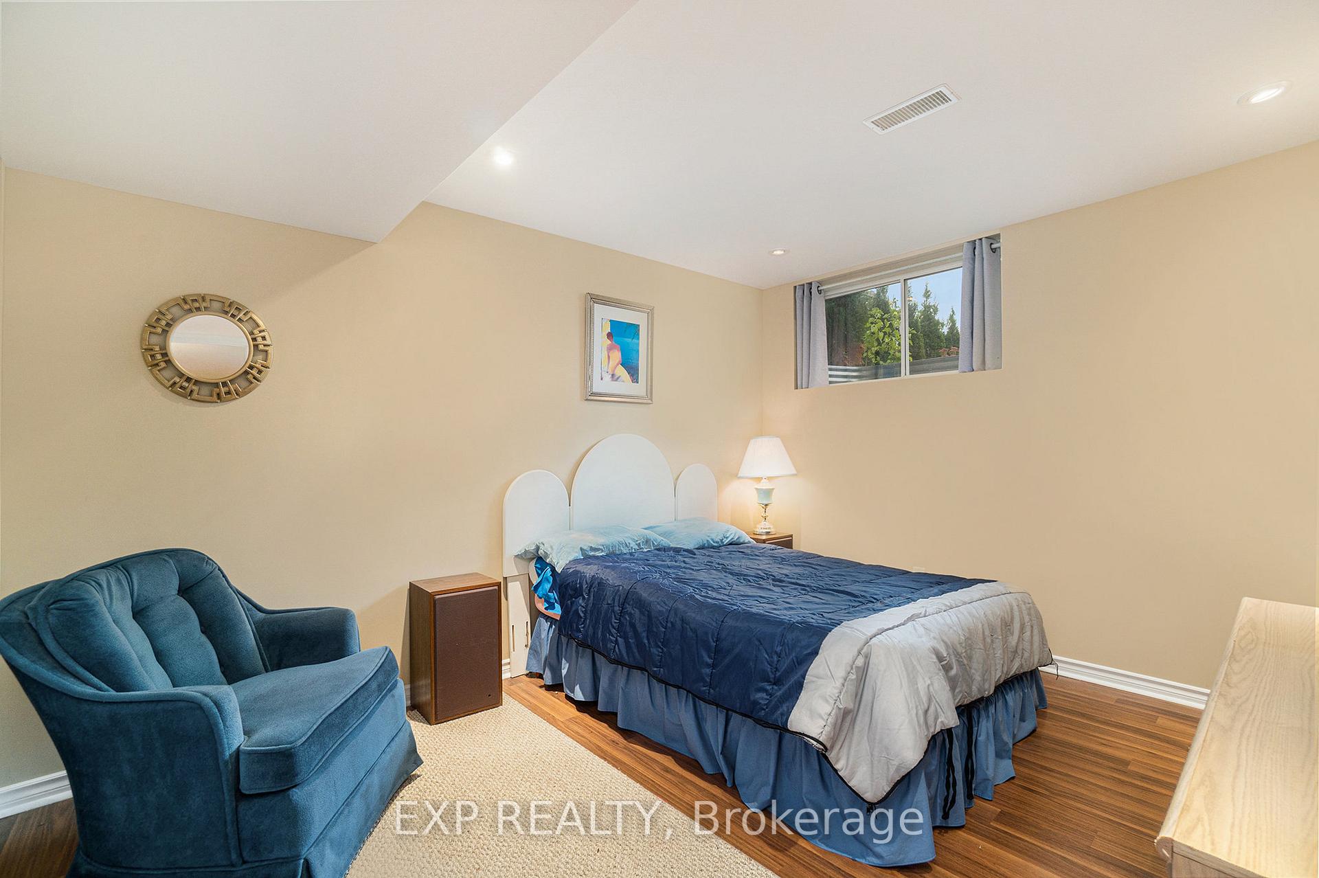 Photo 37 of 418 Cavesson Street, Ottawa, Kanata - Emerald Meadows/Trailwest — HOMEH