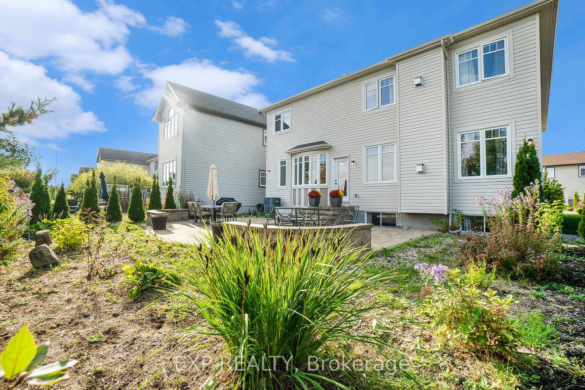 Photo 31 of 418 Cavesson Street, Ottawa, Kanata - Emerald Meadows/Trailwest — HOMEH