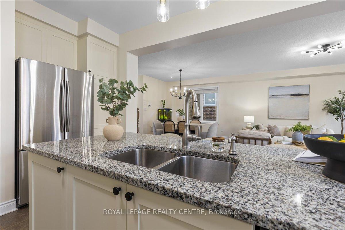 Photo 20 of 263 Grovehill Crescent, Kitchener — HOMEH