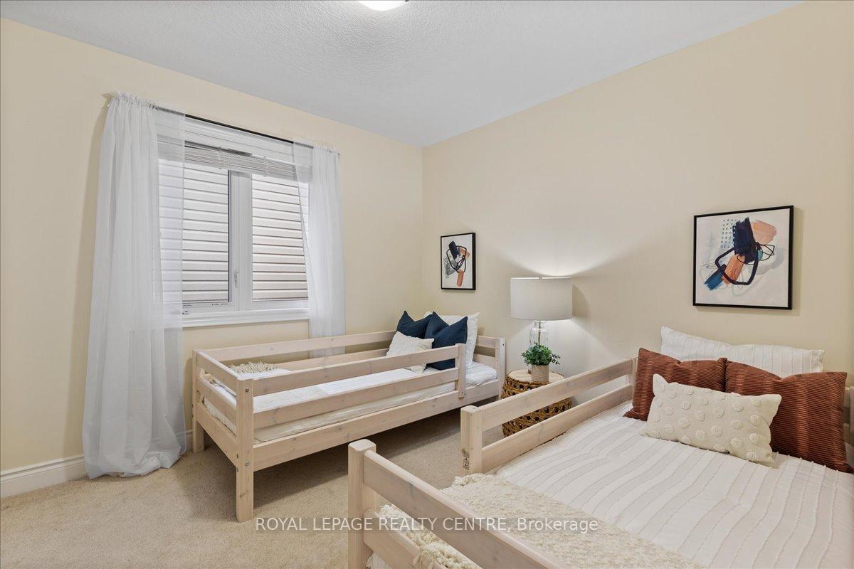 Photo 28 of 263 Grovehill Crescent, Kitchener — HOMEH