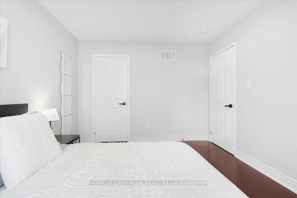 Photo 35 of 29 Charcoal Way, Brampton, Bram West — HOMEH