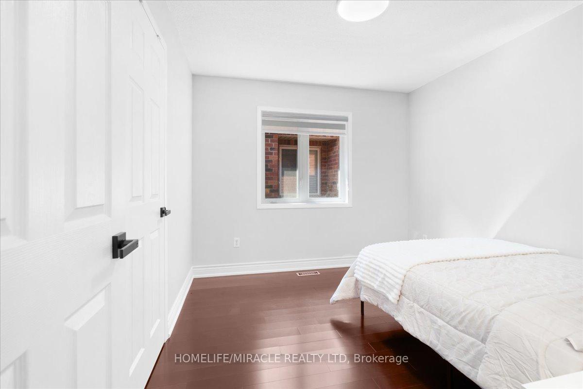 Photo 36 of 29 Charcoal Way, Brampton, Bram West — HOMEH