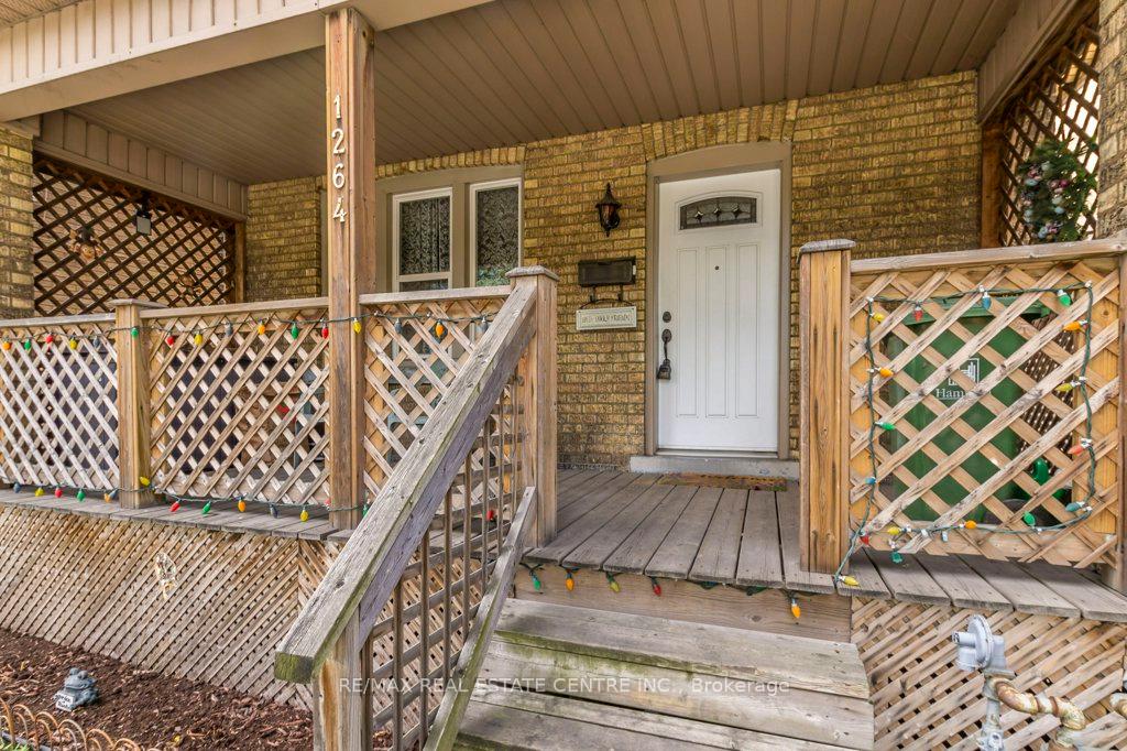 Photo 6 of 1264 King Street E, Hamilton, Crown Point — HOMEH