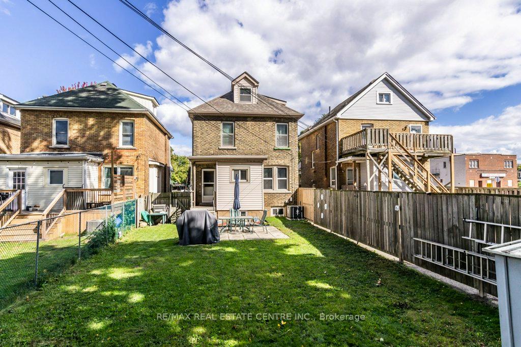 Photo 26 of 1264 King Street E, Hamilton, Crown Point — HOMEH