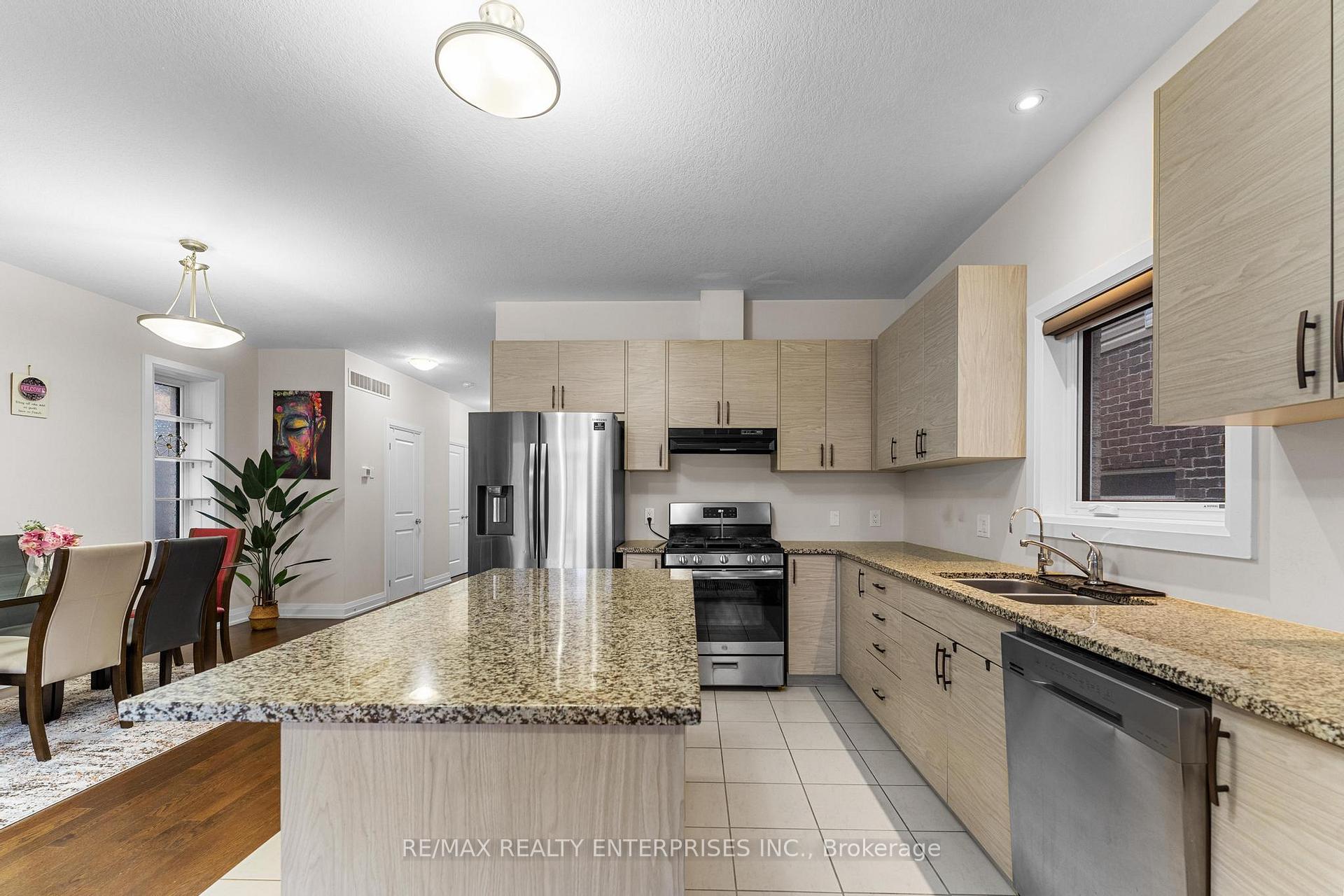 Photo 14 of 214 Sedgewood Street, Kitchener — HOMEH