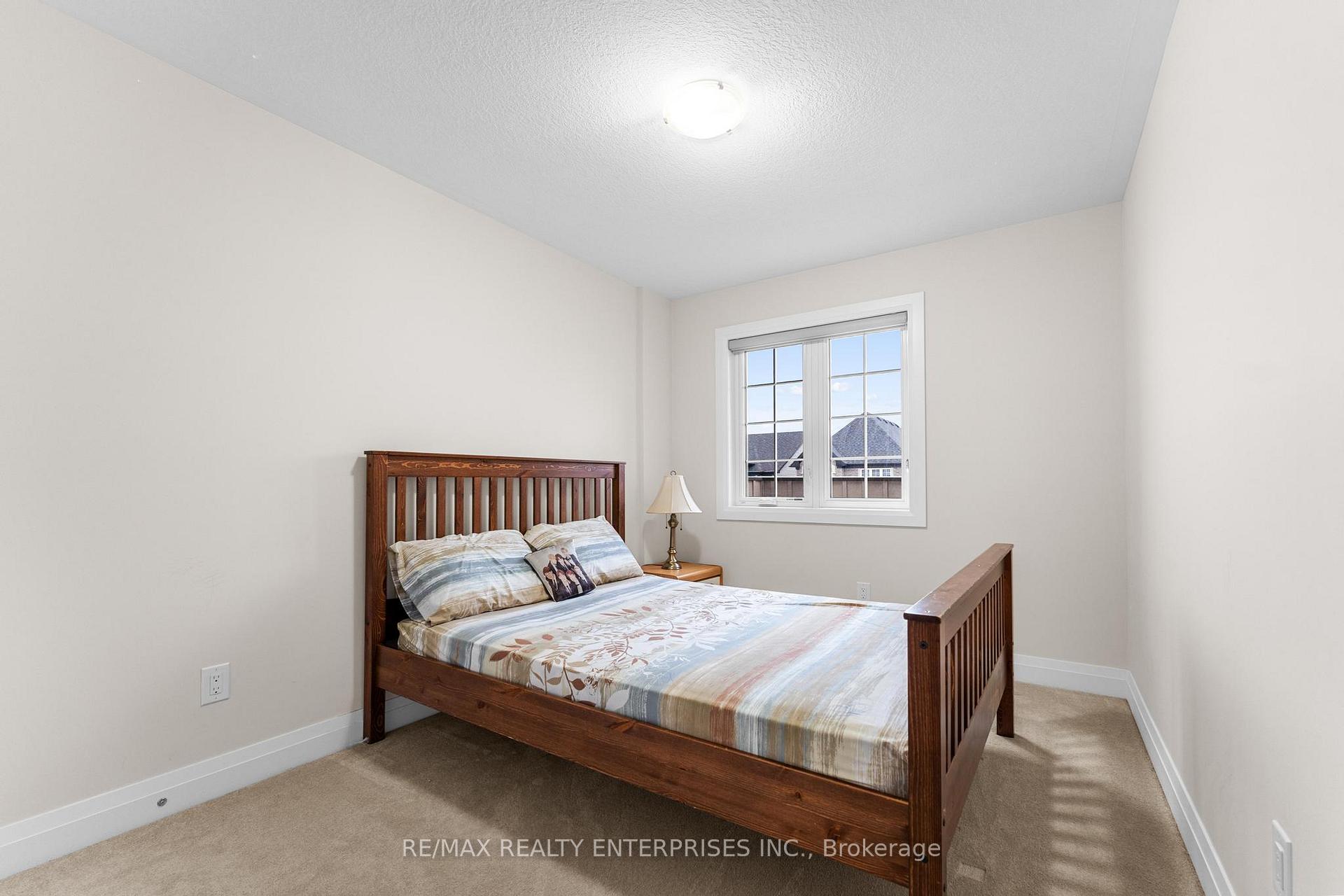 Photo 21 of 214 Sedgewood Street, Kitchener — HOMEH