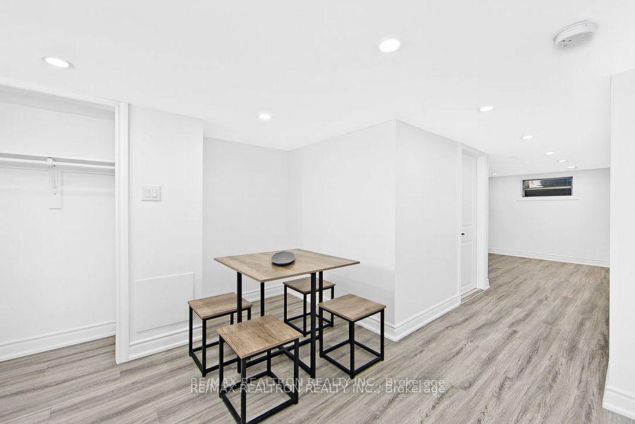 Photo 20 of 50 Aberdeen Street, Oshawa, O'Neill — HOMEH