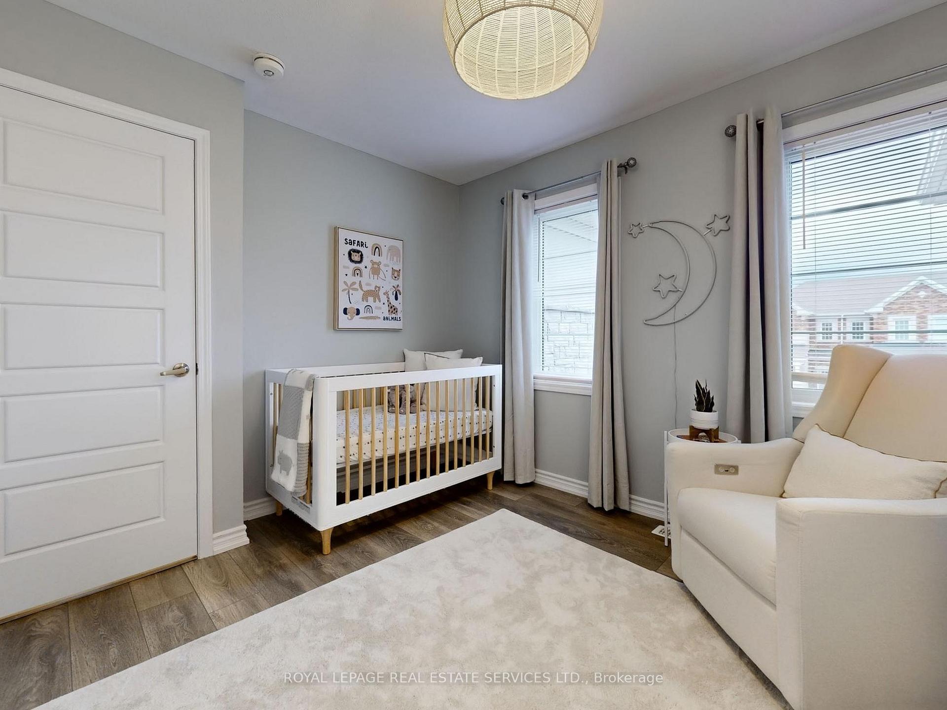 Photo 28 of 112 Hutt Crescent, Aurora, Rural Aurora — HOMEH