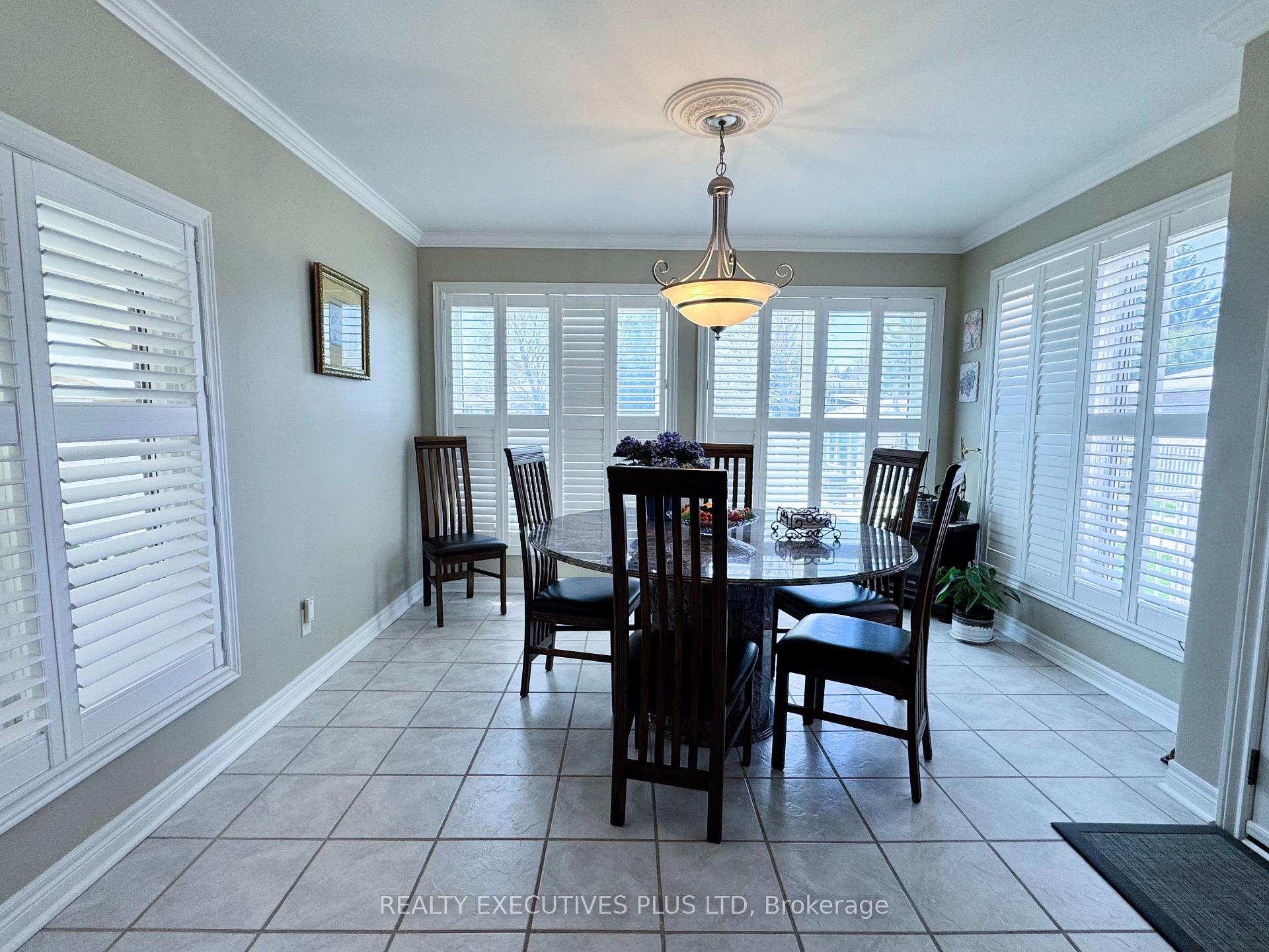 Photo 6 of 6 Mcleod Court, Caledon, Caledon East — HOMEH