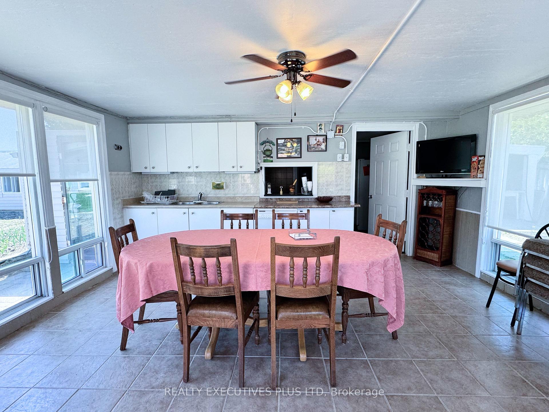 Photo 49 of 6 Mcleod Court, Caledon, Caledon East — HOMEH
