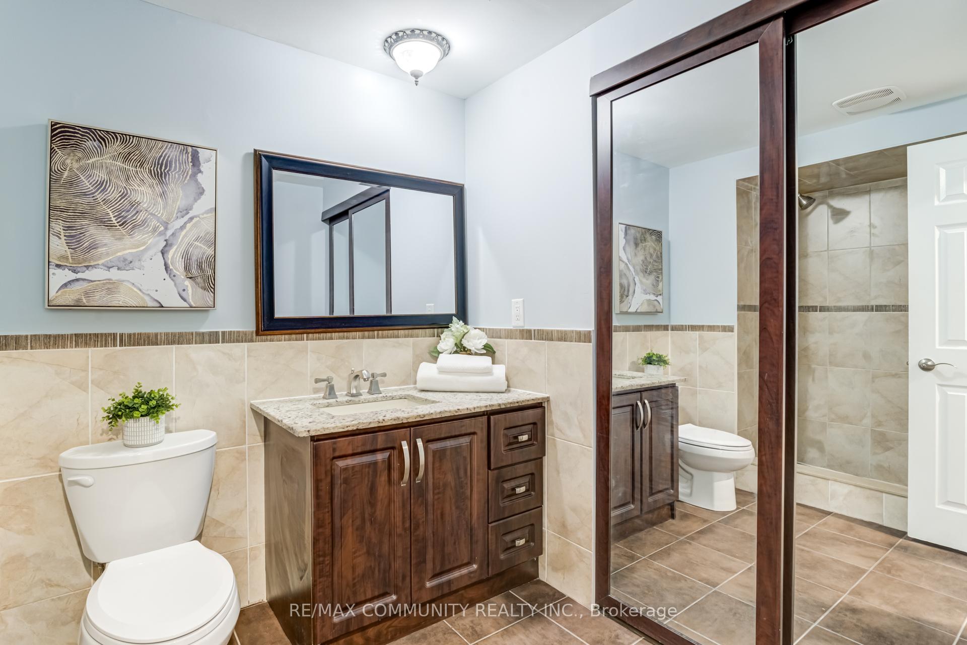 Photo 20 of 37 Irenemount Crescent, Markham, Middlefield — HOMEH