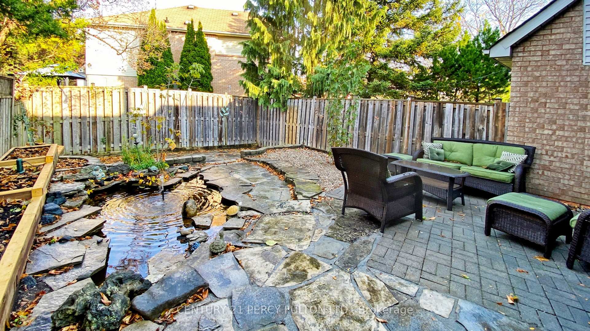 Photo 36 of 51 Heaver Drive, Whitby, Pringle Creek — HOMEH