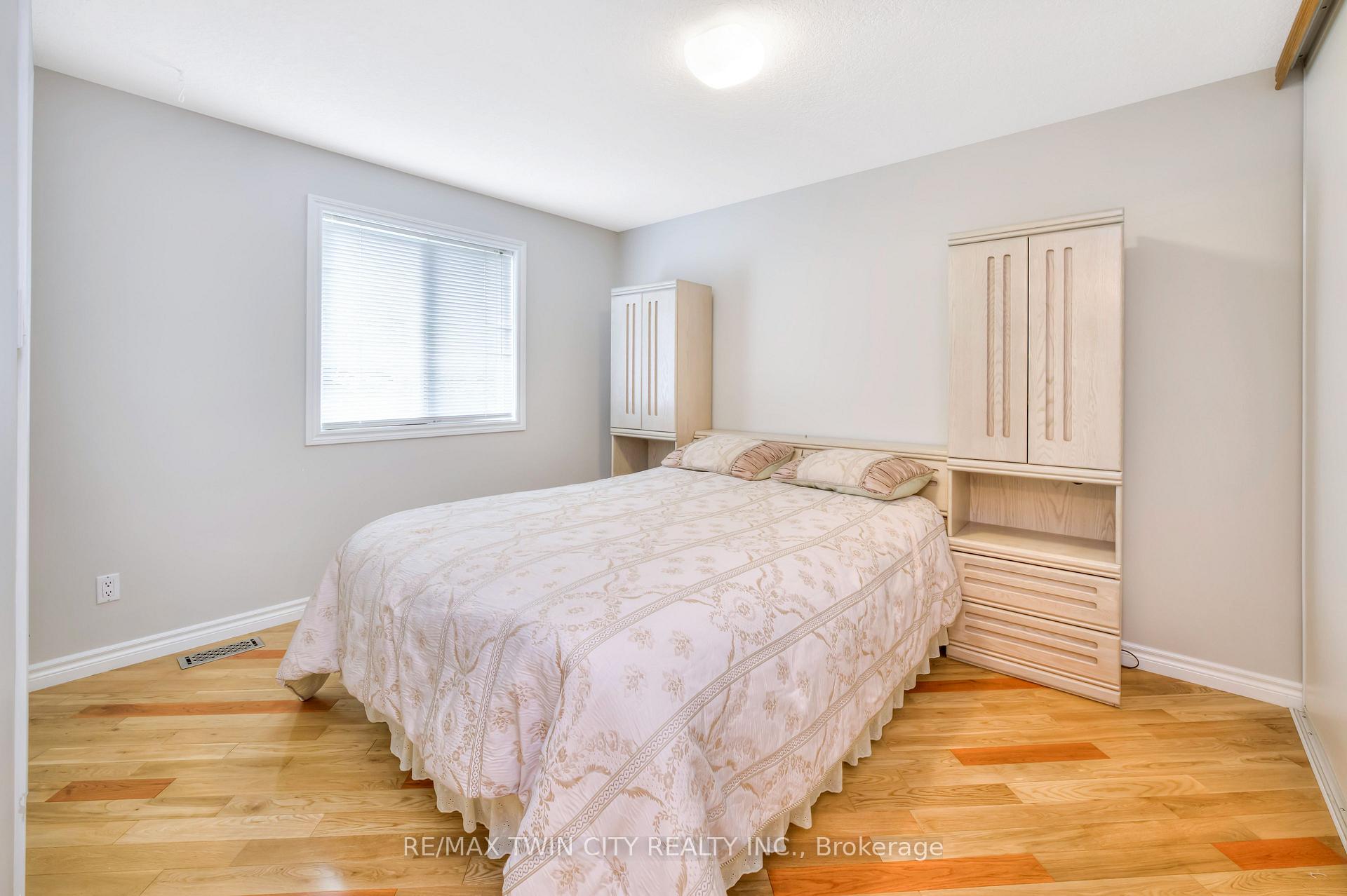 Photo 22 of 78 Misty Street, Kitchener — HOMEH