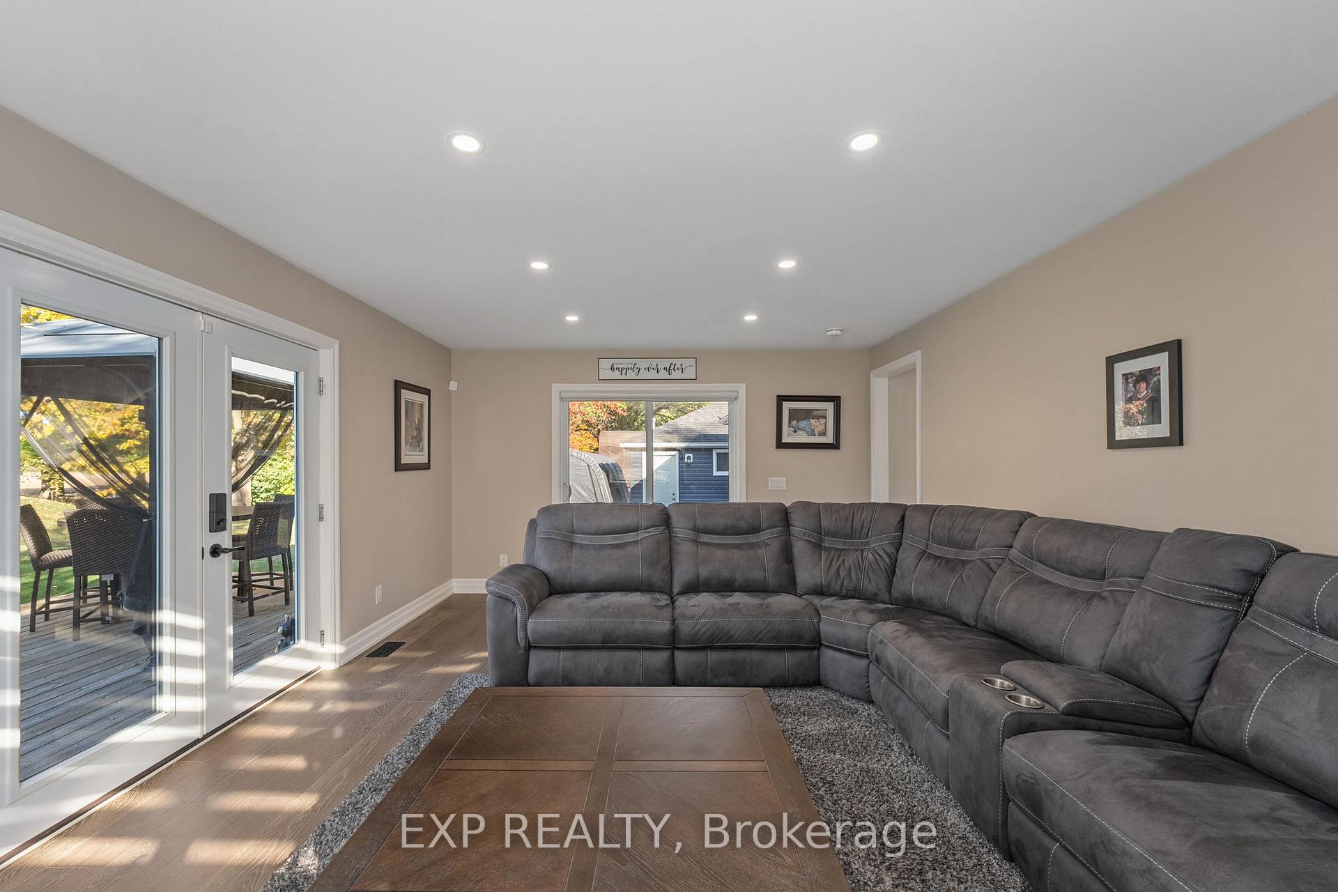 Photo 15 of 36 Nancy Avenue, Brock, Beaverton — HOMEH