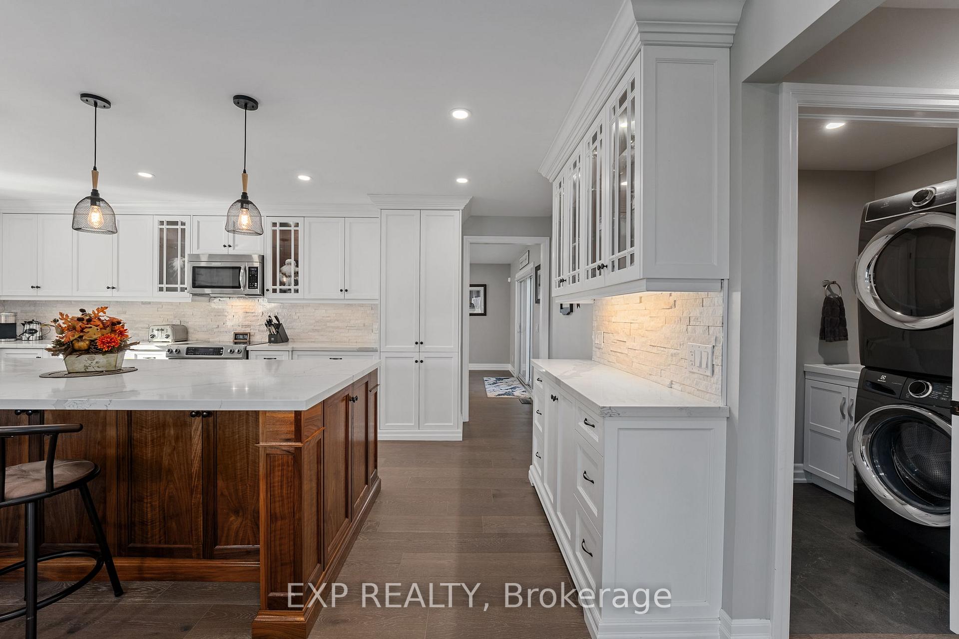 Photo 21 of 36 Nancy Avenue, Brock, Beaverton — HOMEH