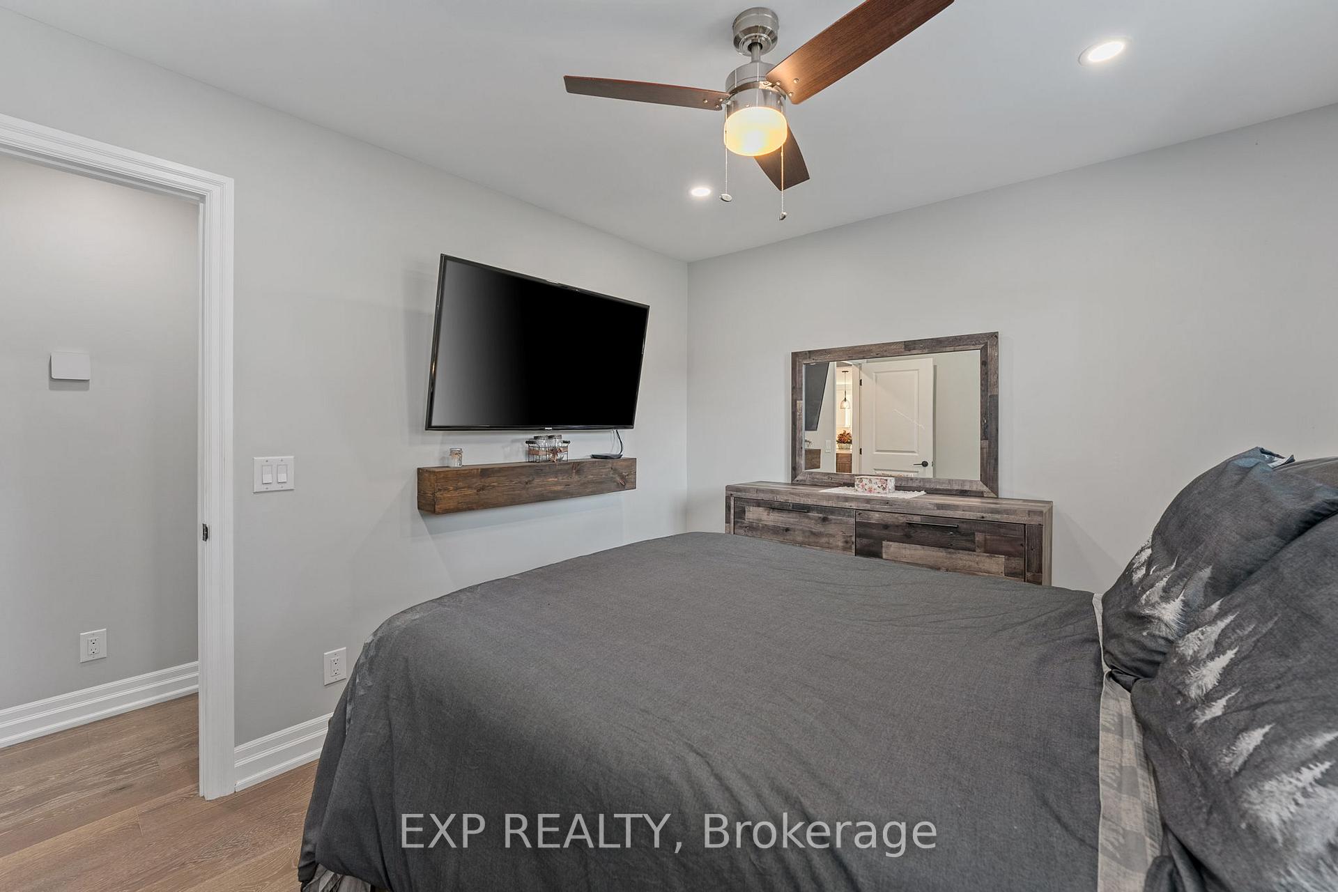 Photo 14 of 36 Nancy Avenue, Brock, Beaverton — HOMEH