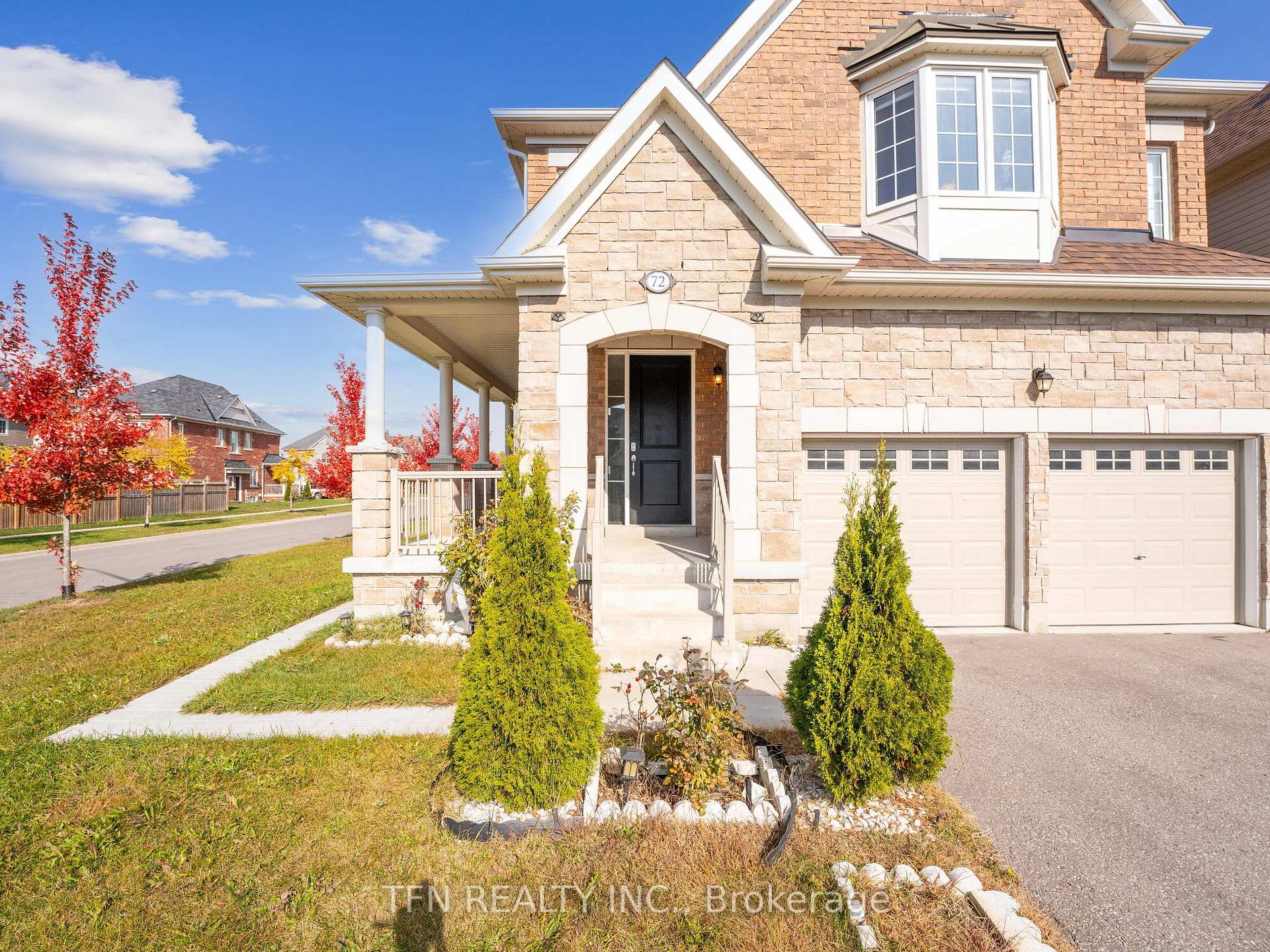 Photo 7 of 72 Fred Jackman Avenue, Clarington, Bowmanville — HOMEH