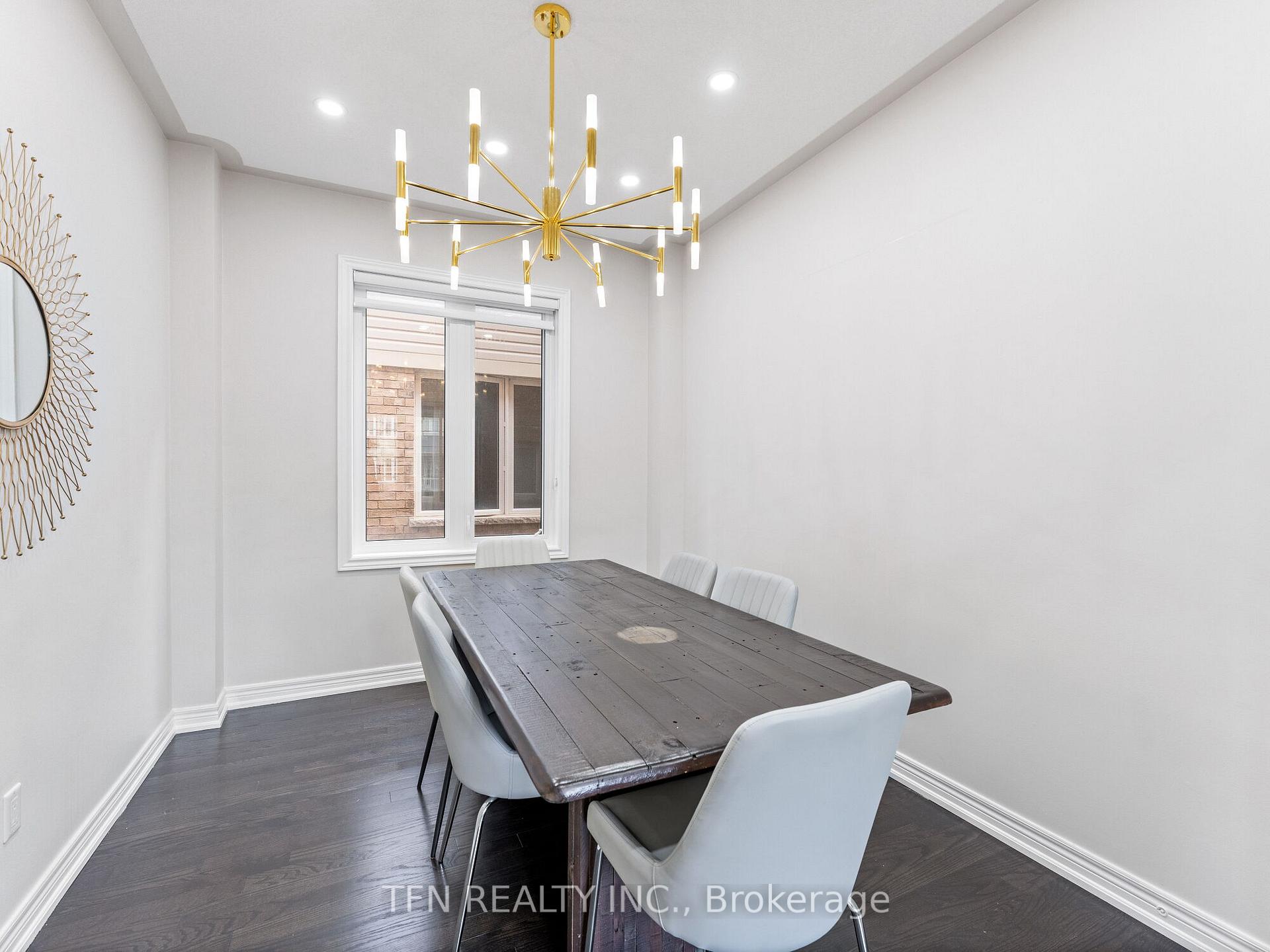 Photo 12 of 72 Fred Jackman Avenue, Clarington, Bowmanville — HOMEH