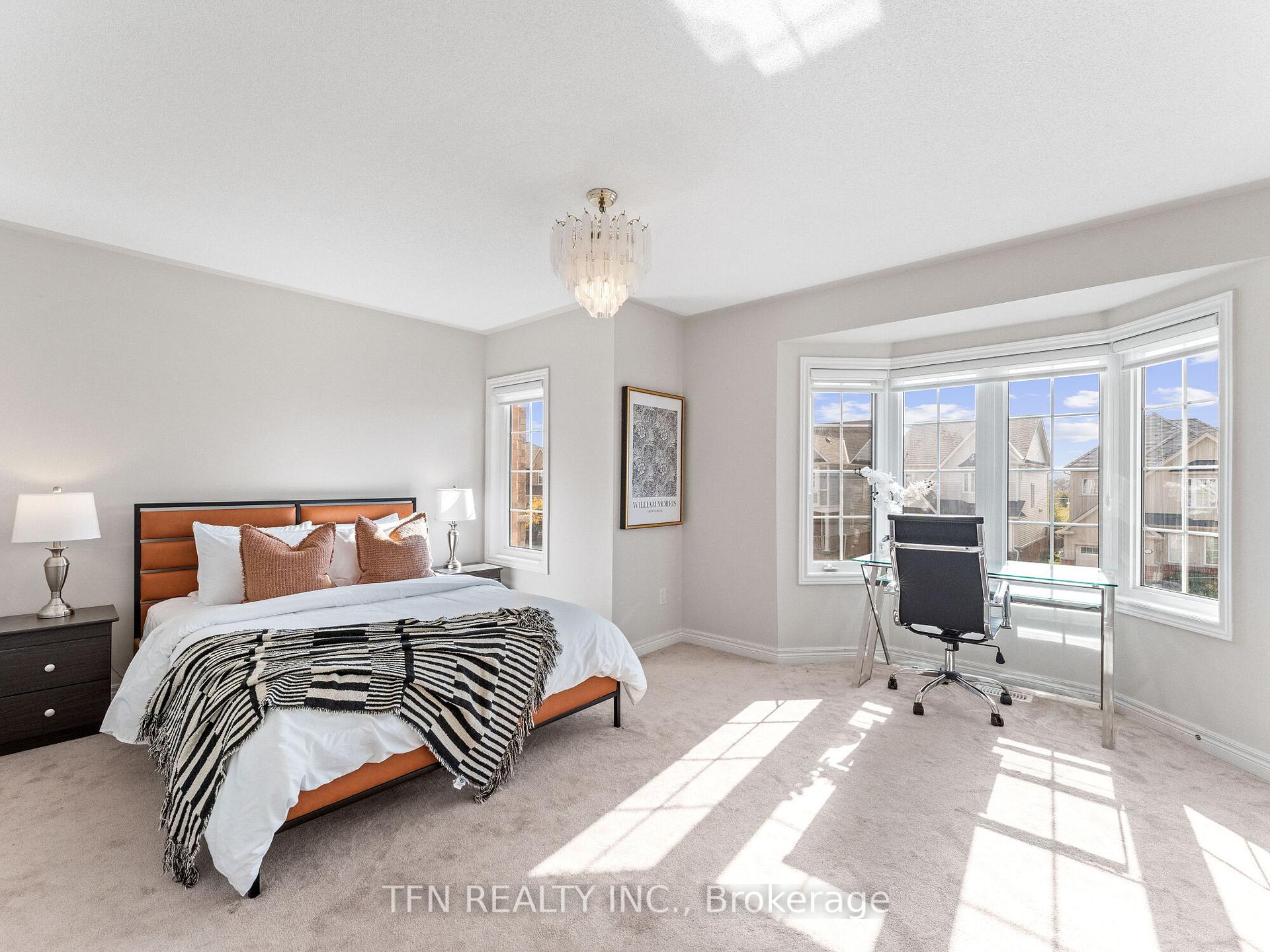 Photo 26 of 72 Fred Jackman Avenue, Clarington, Bowmanville — HOMEH