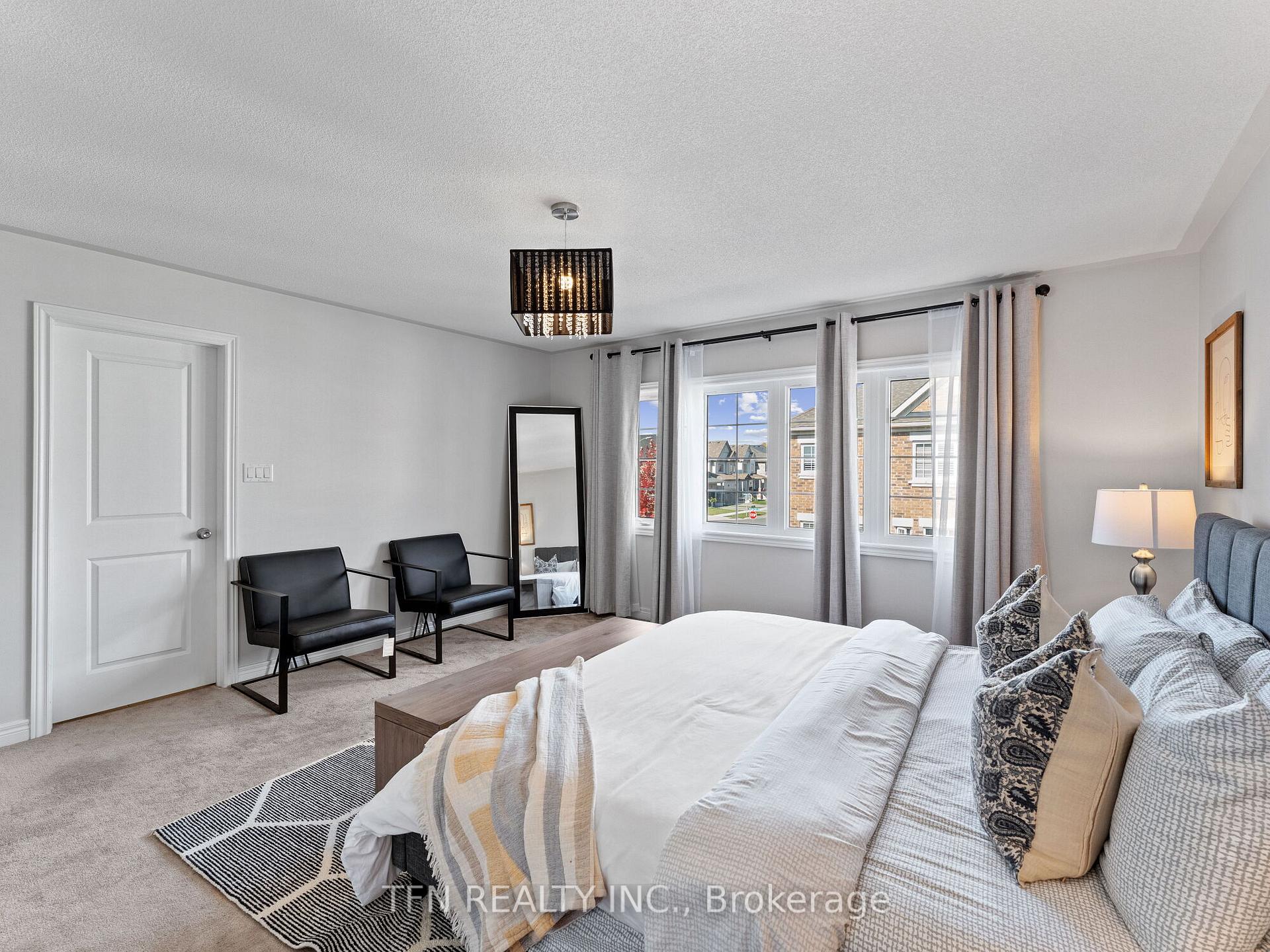 Photo 21 of 72 Fred Jackman Avenue, Clarington, Bowmanville — HOMEH