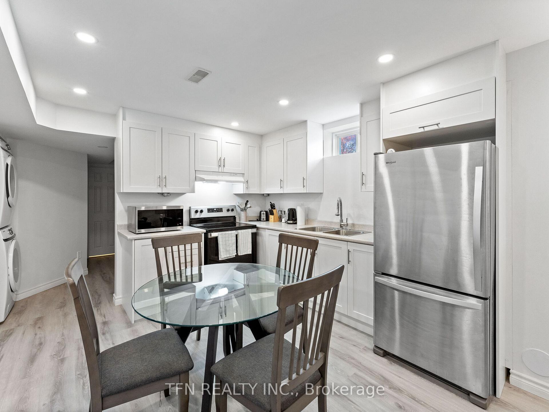 Photo 25 of 72 Fred Jackman Avenue, Clarington, Bowmanville — HOMEH