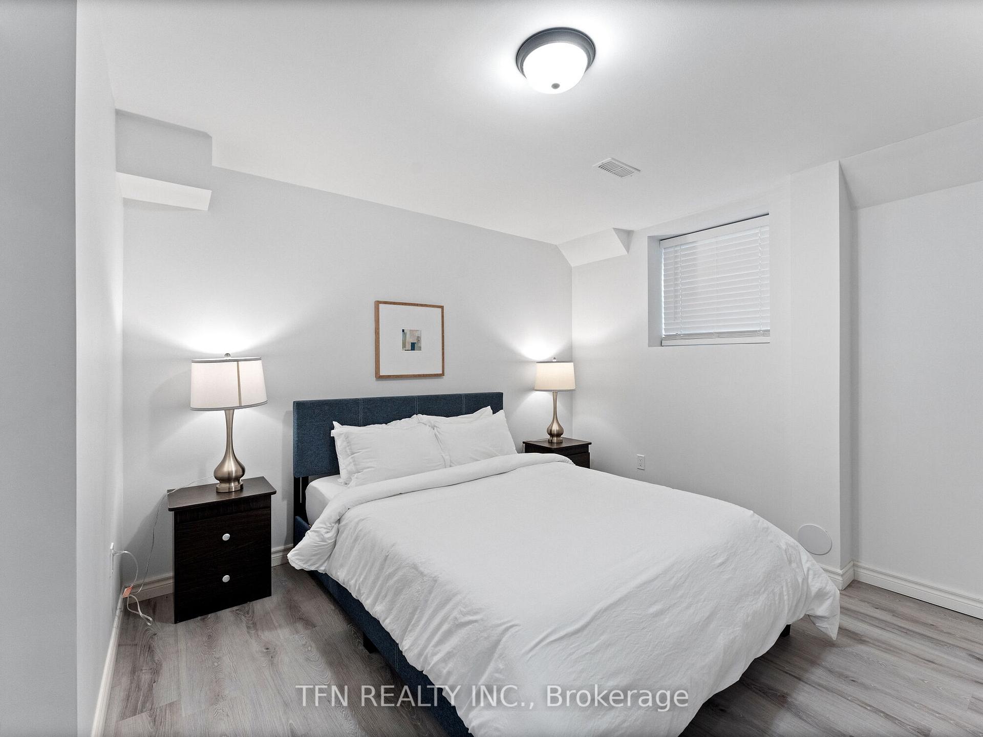 Photo 27 of 72 Fred Jackman Avenue, Clarington, Bowmanville — HOMEH