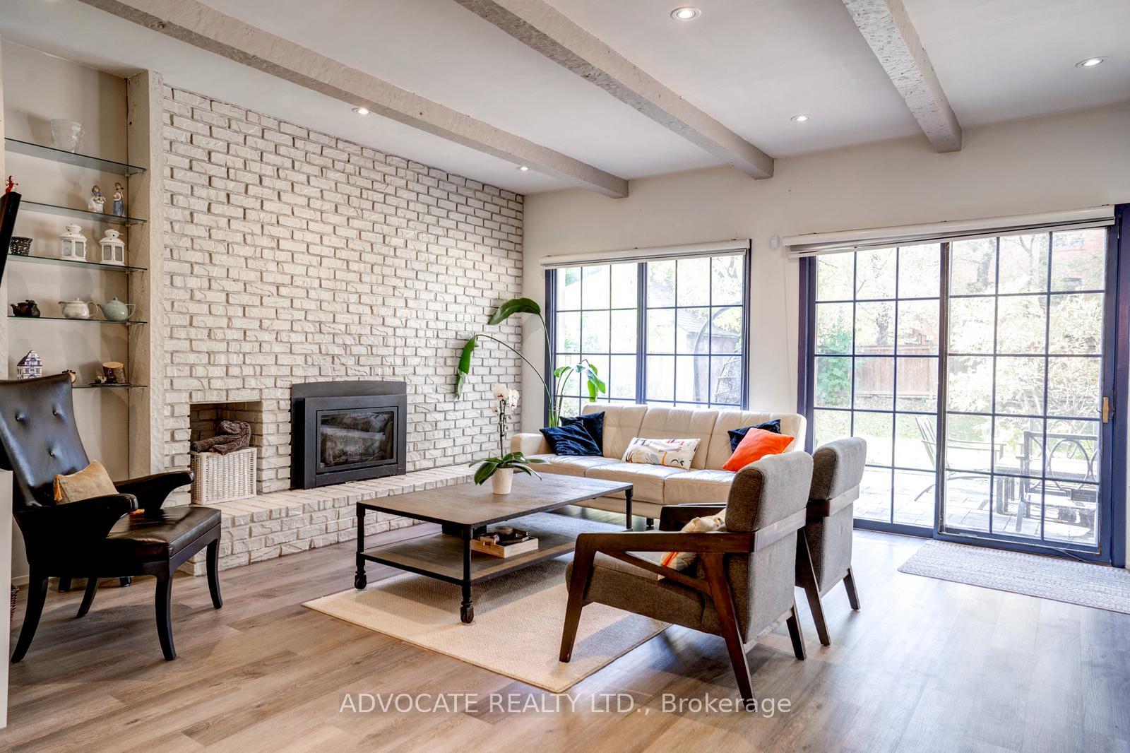 Photo 7 of 302 Richview Avenue, Toronto, Forest Hill South — HOMEH