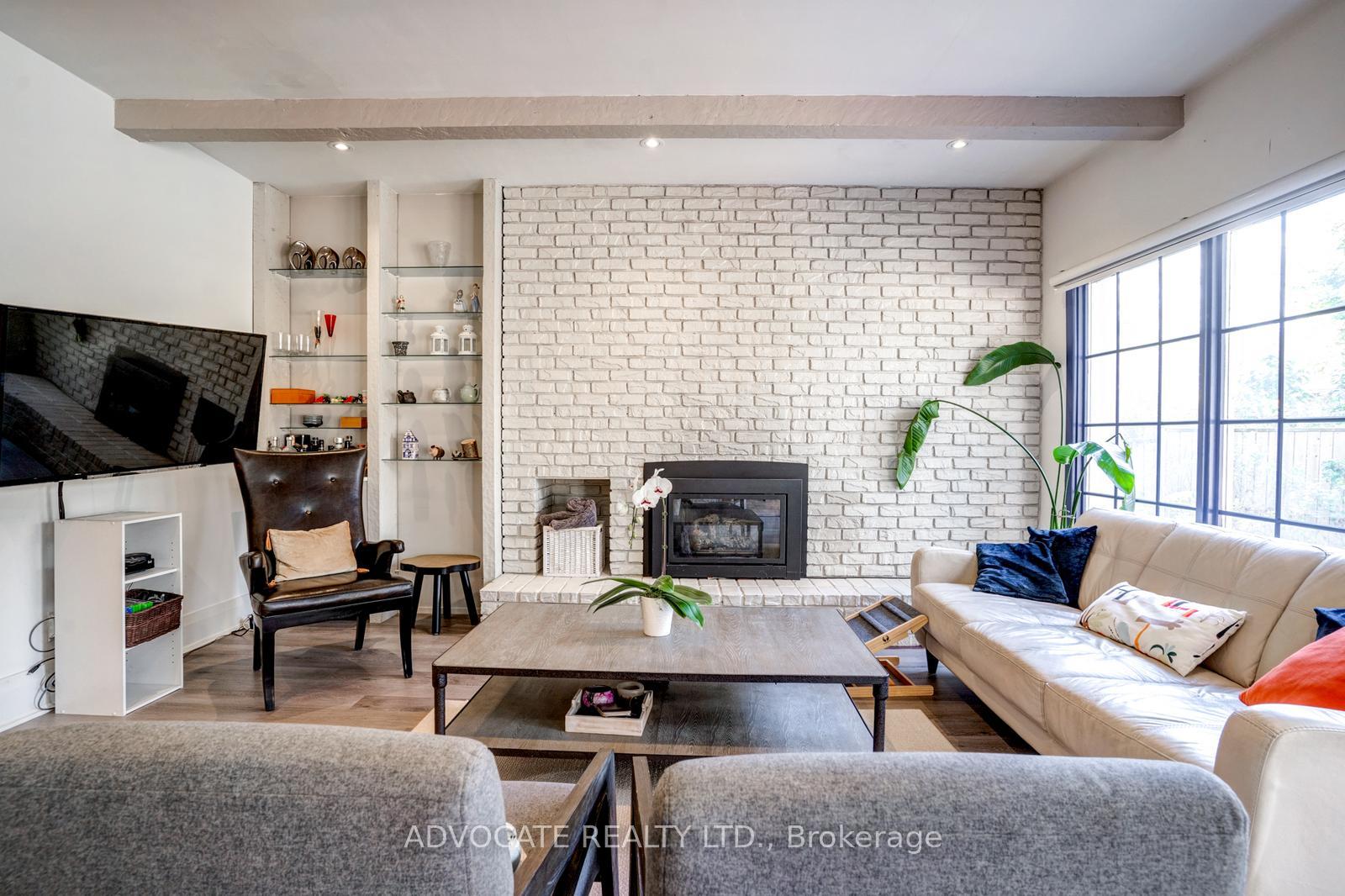 Photo 6 of 302 Richview Avenue, Toronto, Forest Hill South — HOMEH