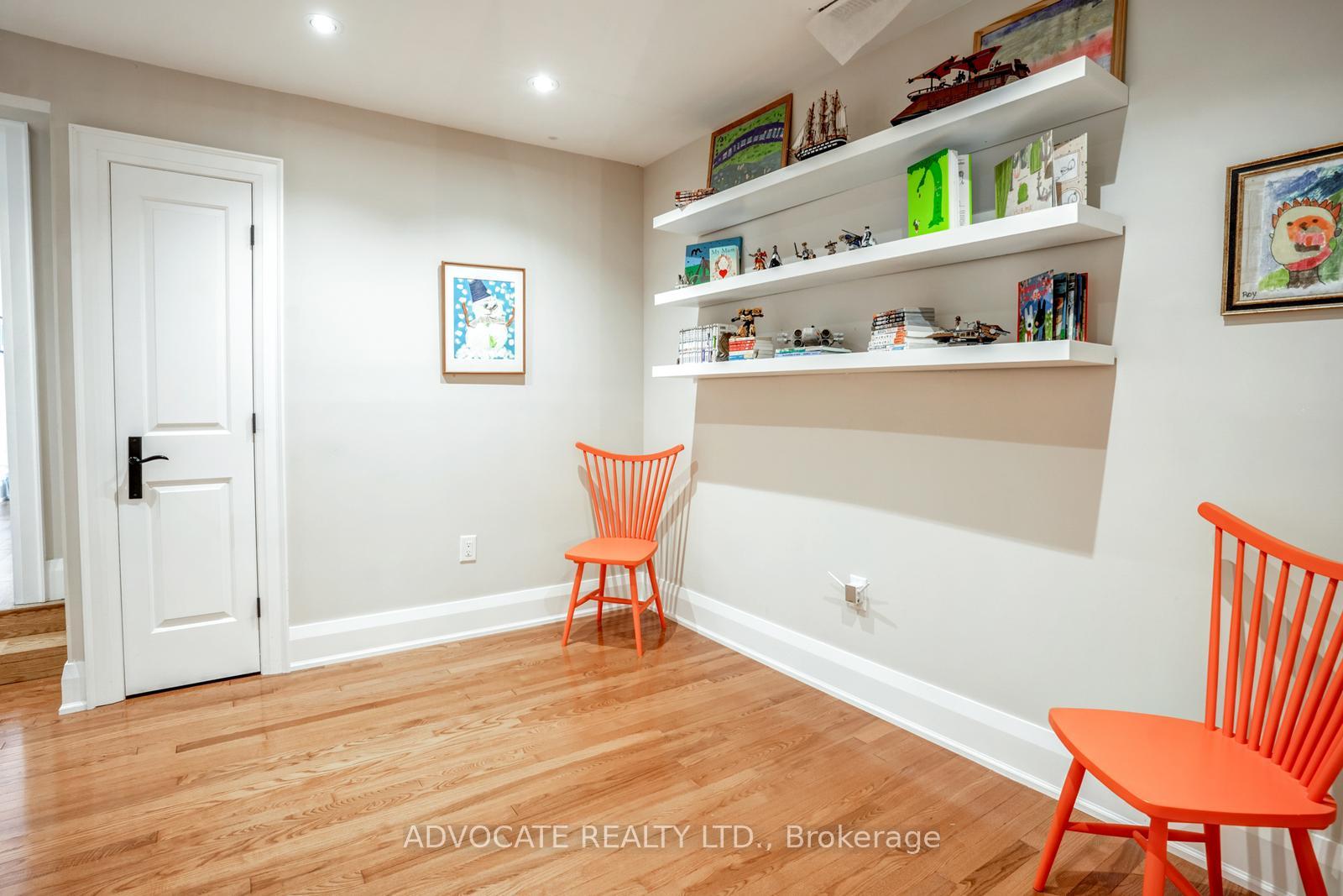 Photo 16 of 302 Richview Avenue, Toronto, Forest Hill South — HOMEH