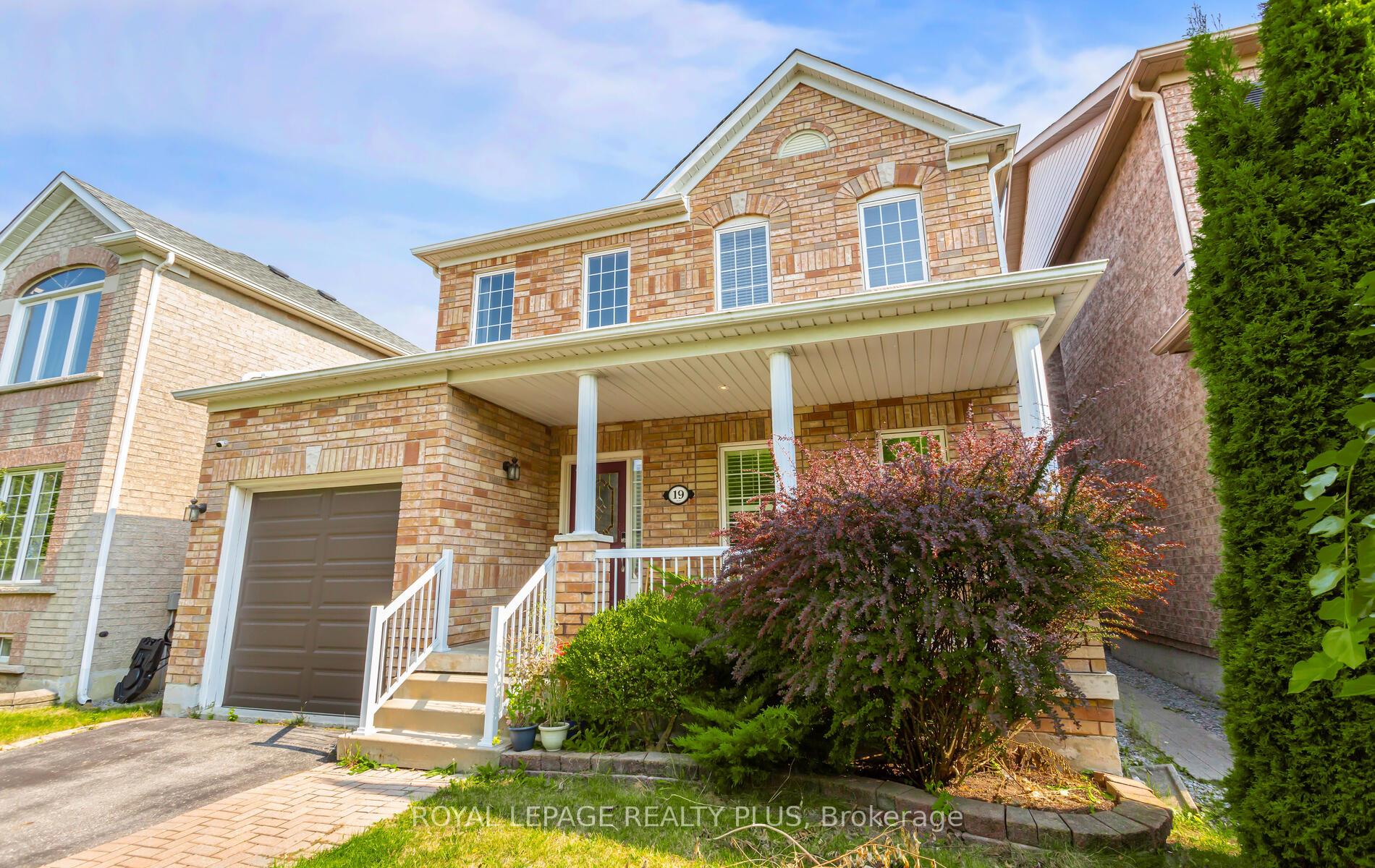 Photo 3 of 19 Osmond Appleton Road, Markham, Greensborough — HOMEH