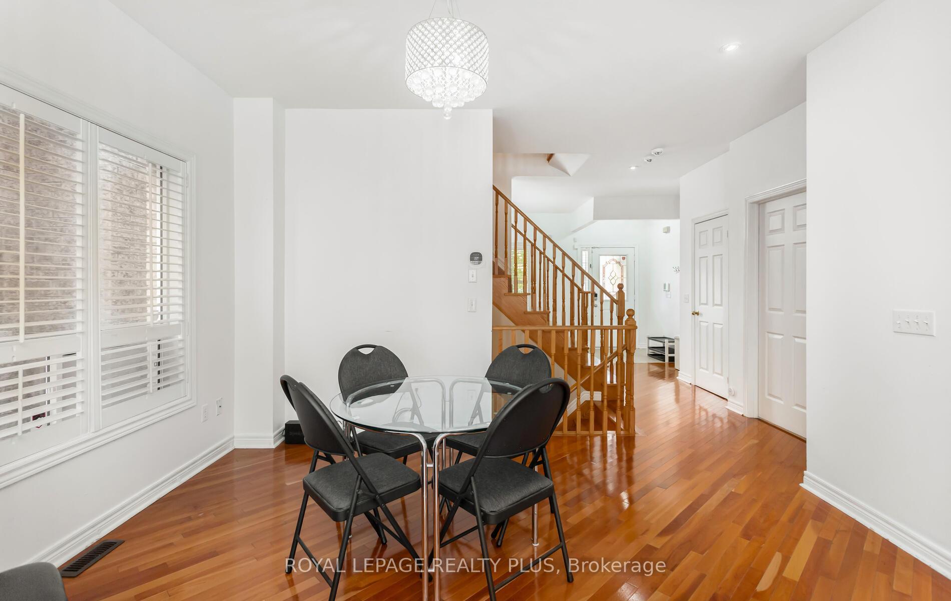 Photo 2 of 19 Osmond Appleton Road, Markham, Greensborough — HOMEH