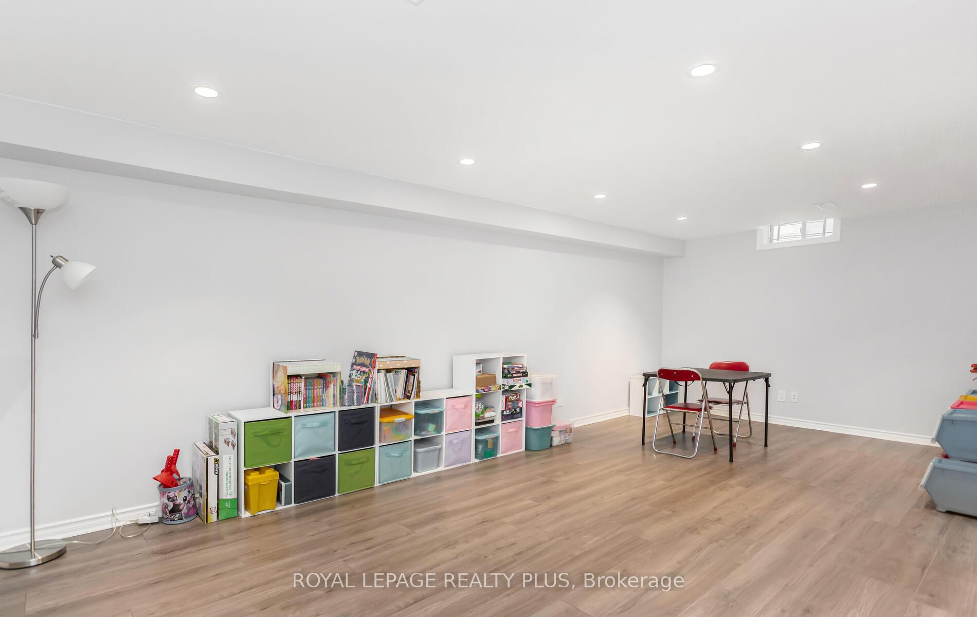 Photo 19 of 19 Osmond Appleton Road, Markham, Greensborough — HOMEH