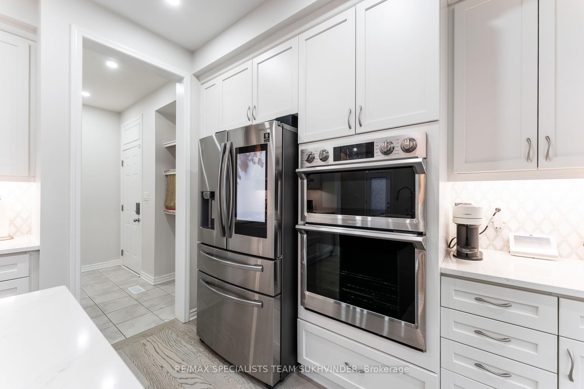 Photo 5 of 80 Eberly Woods Drive, Caledon, Rural Caledon — HOMEH