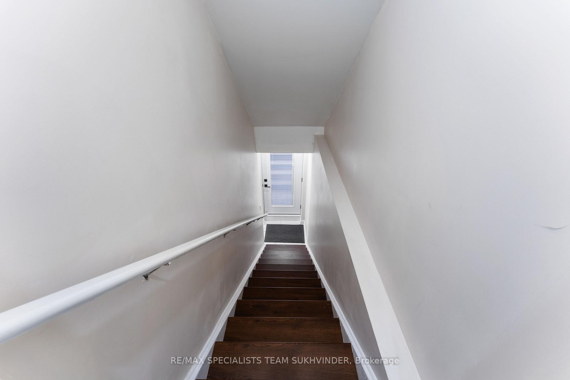 Photo 26 of 80 Eberly Woods Drive, Caledon, Rural Caledon — HOMEH