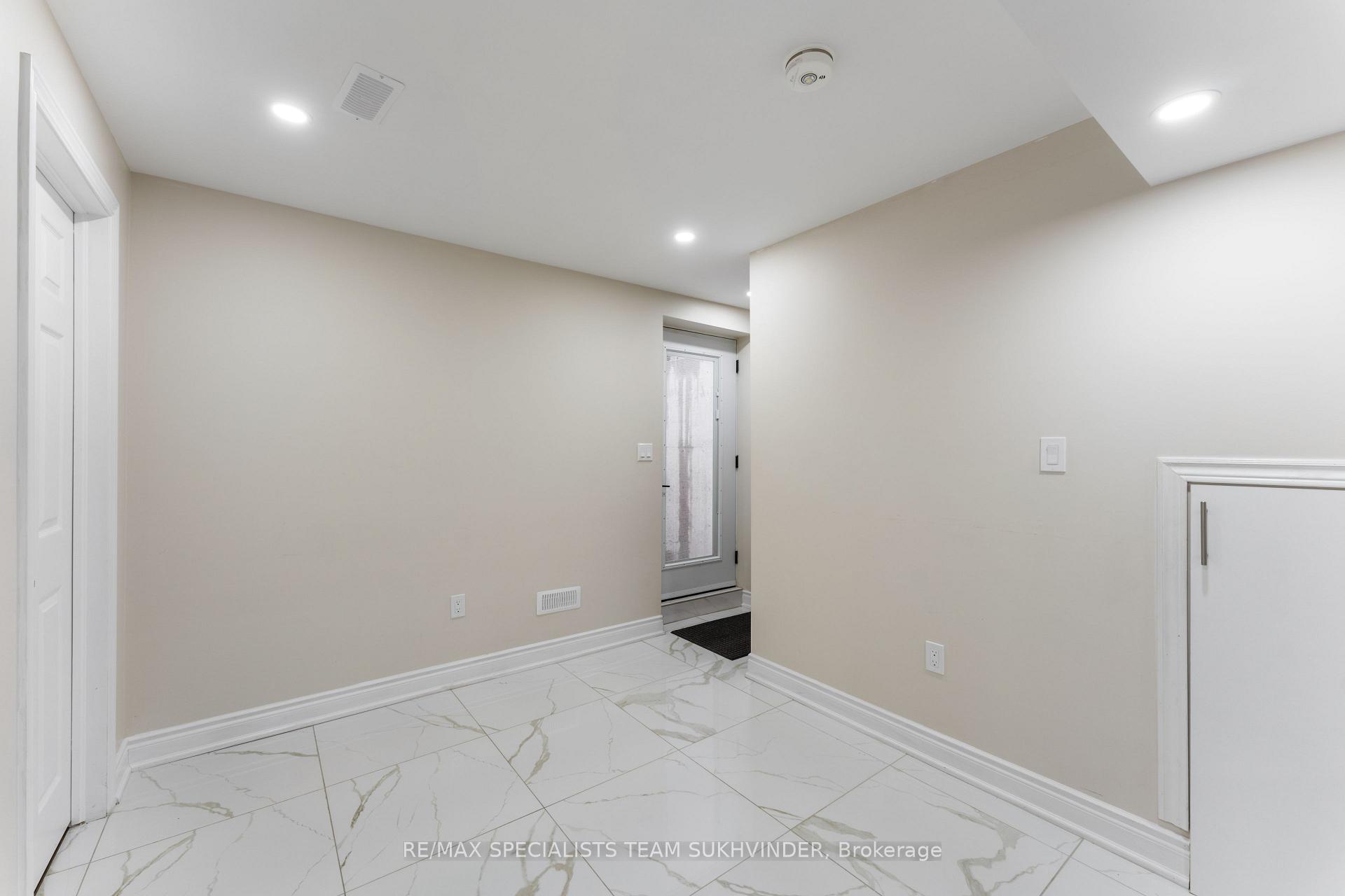Photo 17 of 80 Eberly Woods Drive, Caledon, Rural Caledon — HOMEH