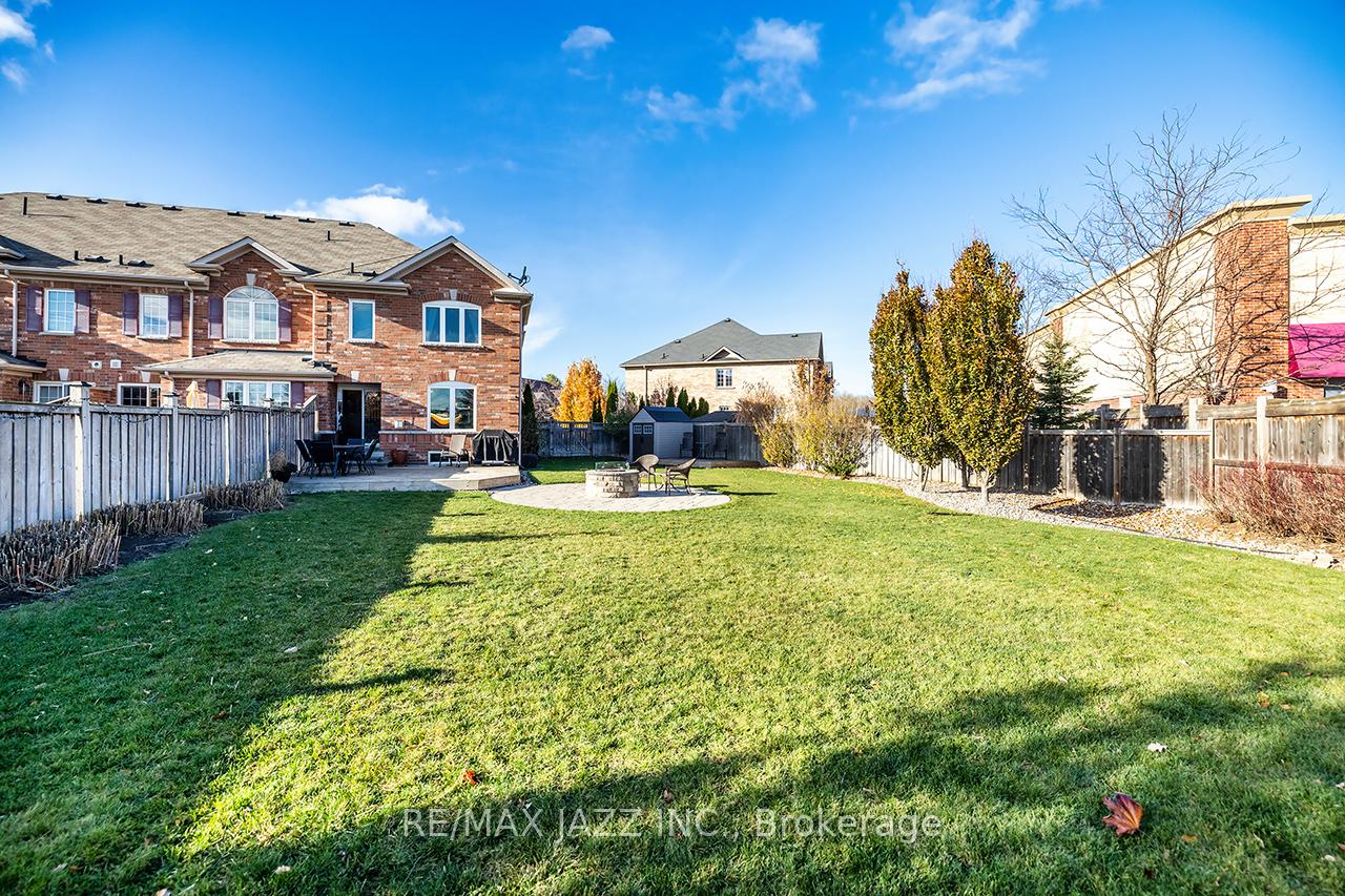 Photo 22 of 35 Summerside Avenue, Whitby, Taunton North — HOMEH