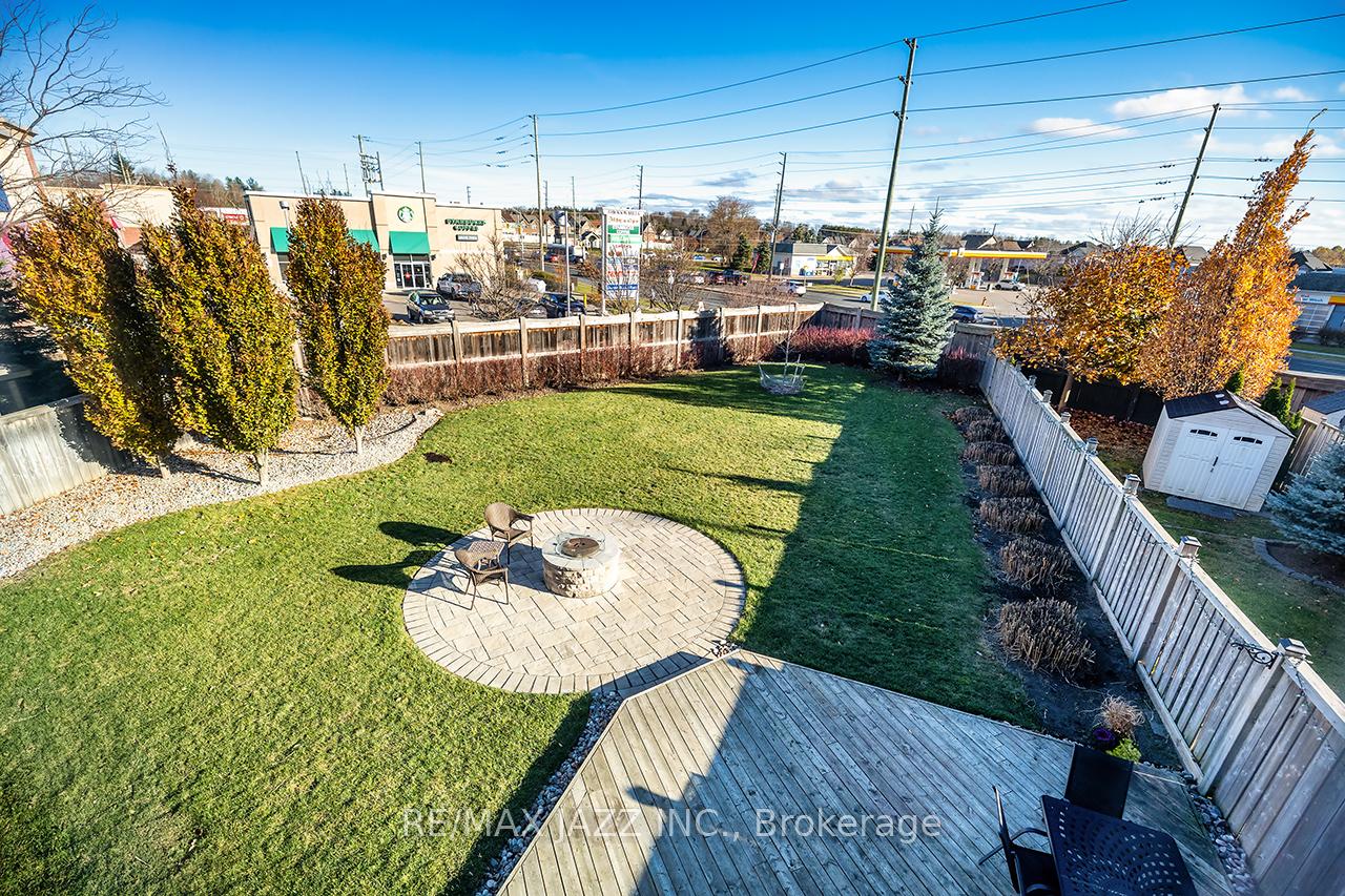 Photo 29 of 35 Summerside Avenue, Whitby, Taunton North — HOMEH