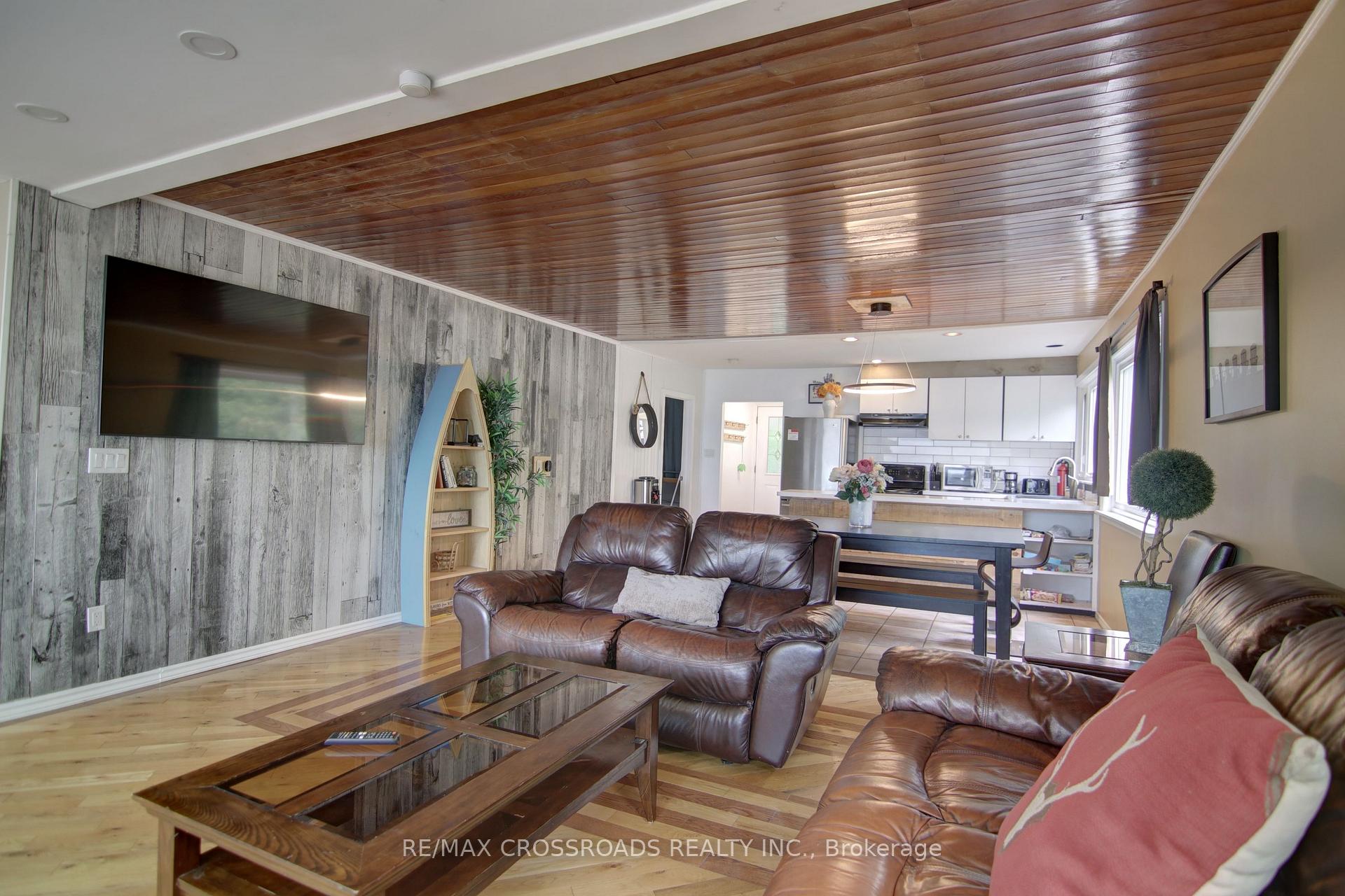 Photo 12 of 70 Williams Point Road, Scugog, Rural Scugog — HOMEH