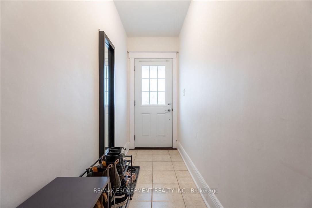 Photo 6 of 28 Britannia Avenue, Hamilton, Crown Point — HOMEH