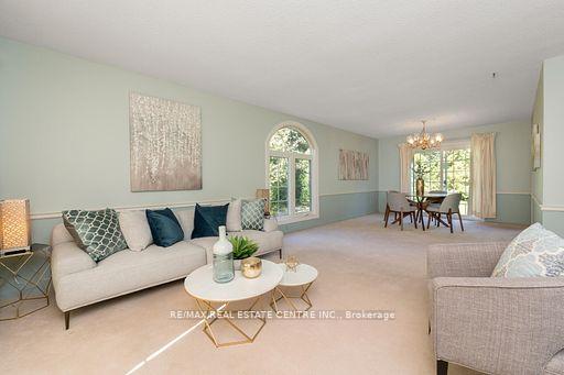 Photo 8 of 17 Holmes Drive, Caledon, Mono Mills — HOMEH