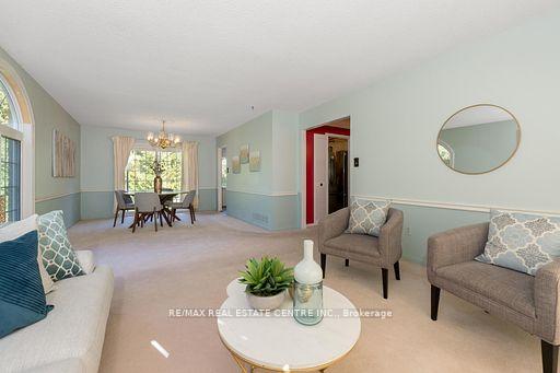 Photo 15 of 17 Holmes Drive, Caledon, Mono Mills — HOMEH