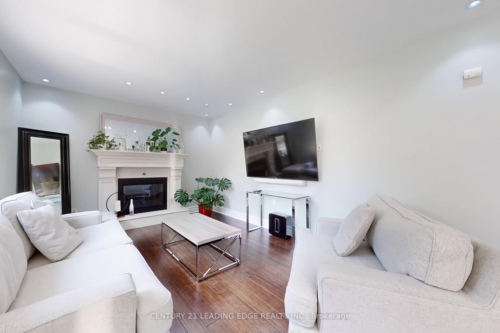 Photo 3 of 3 Rothean Drive, Whitby, Lynde Creek — HOMEH