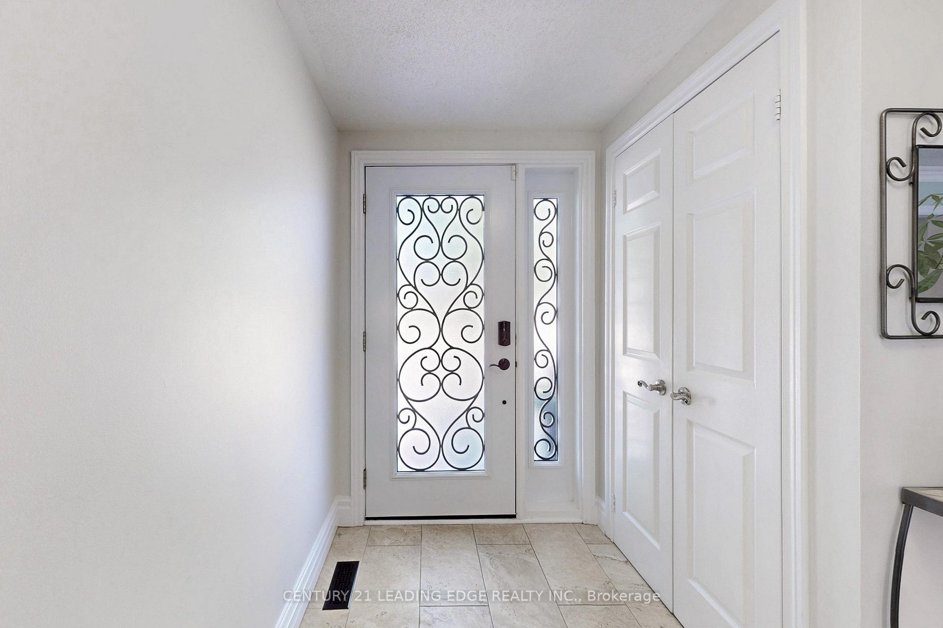 Photo 16 of 3 Rothean Drive, Whitby, Lynde Creek — HOMEH